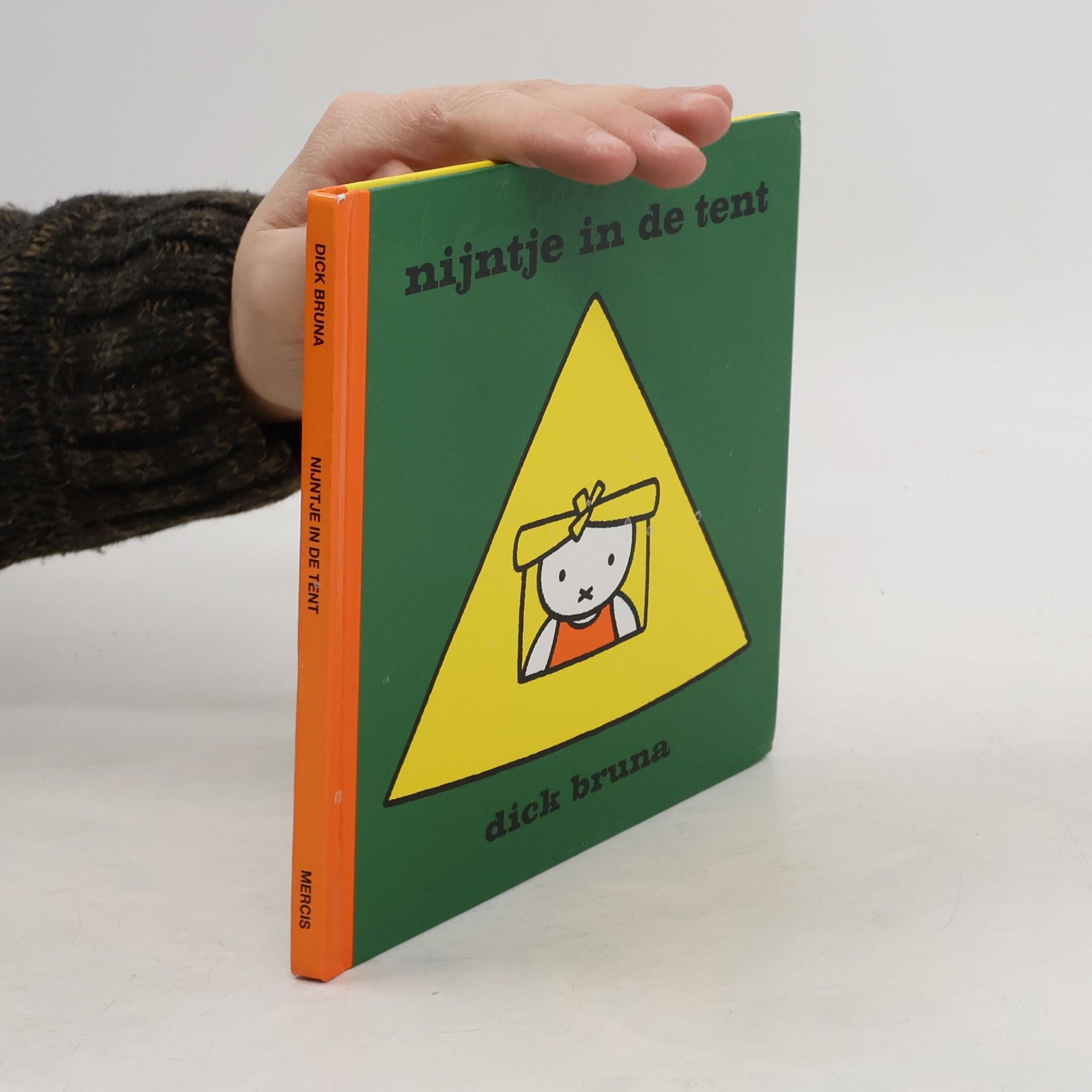 Dick Bruna Nijntje in de tent