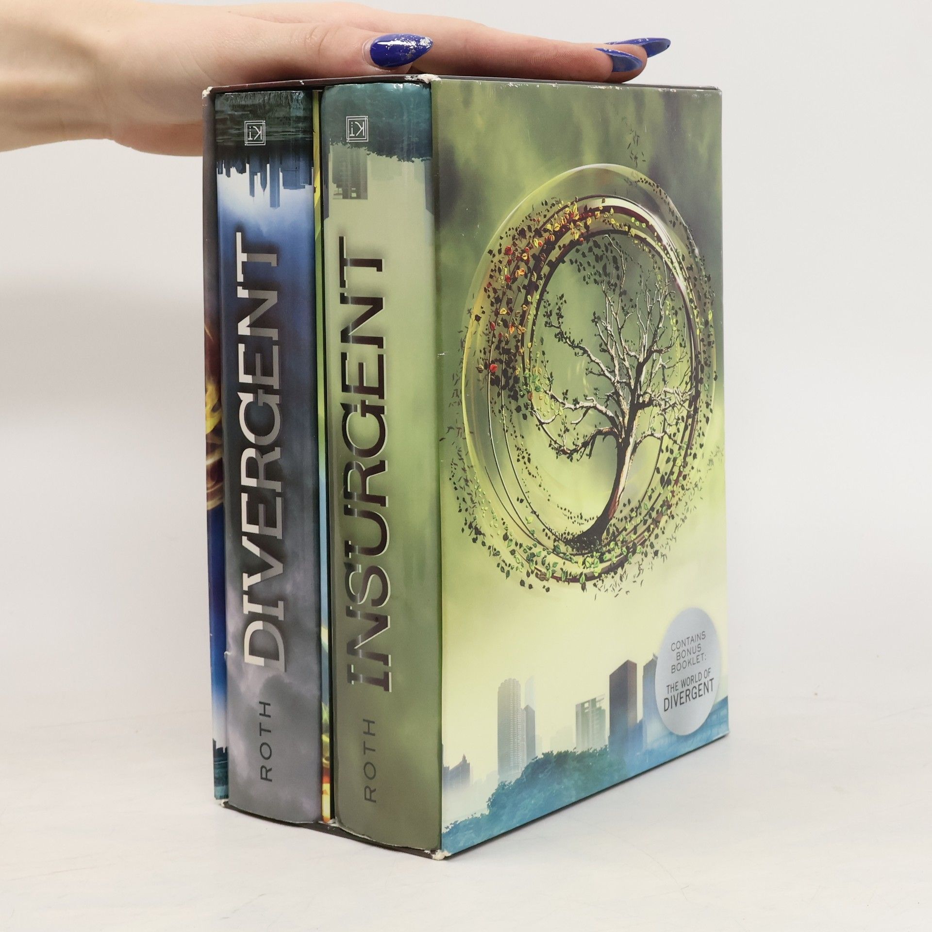 Veronica Roth Divergent Series Box Set, 2 Vols.