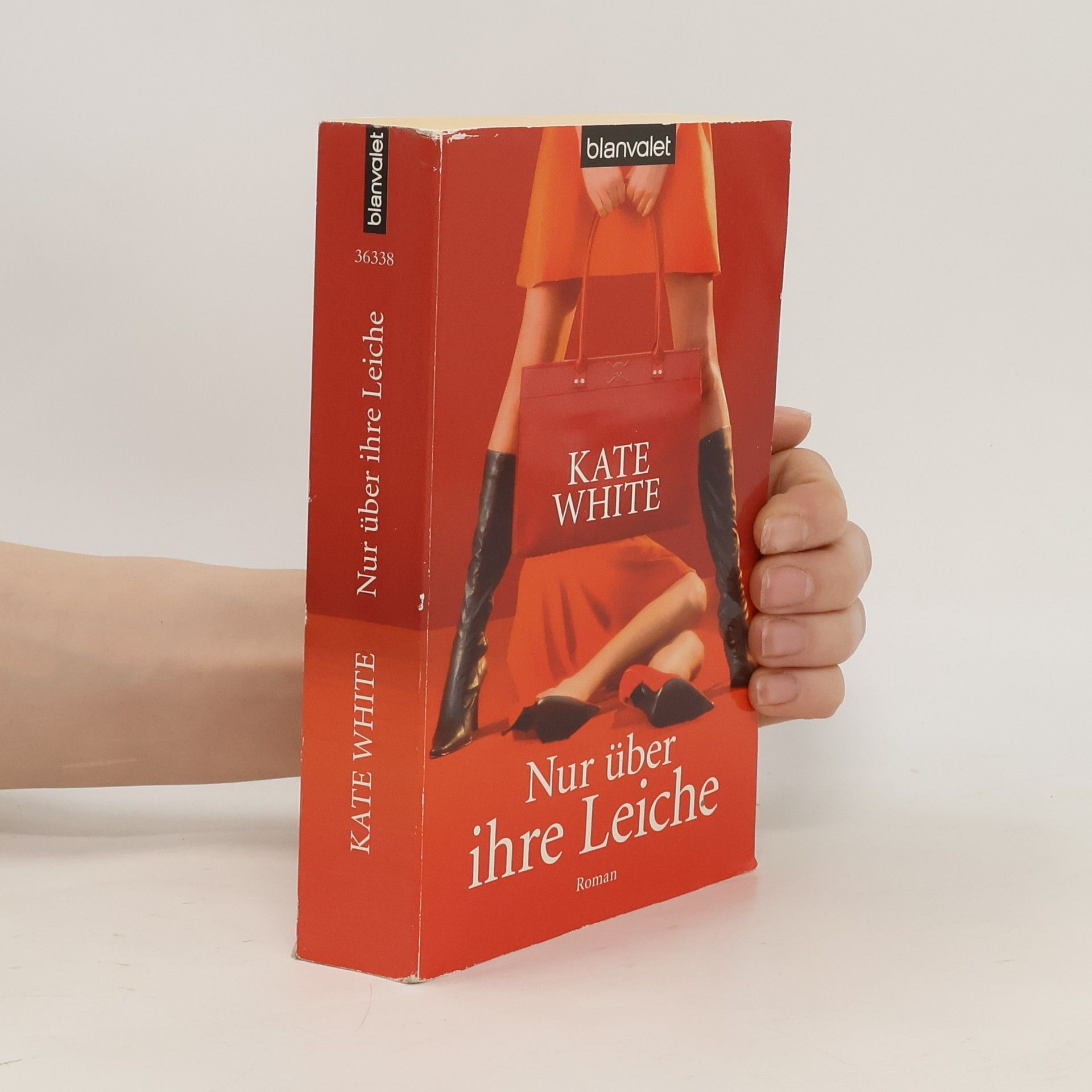 Kate White Nur über ihre Leiche. Roman