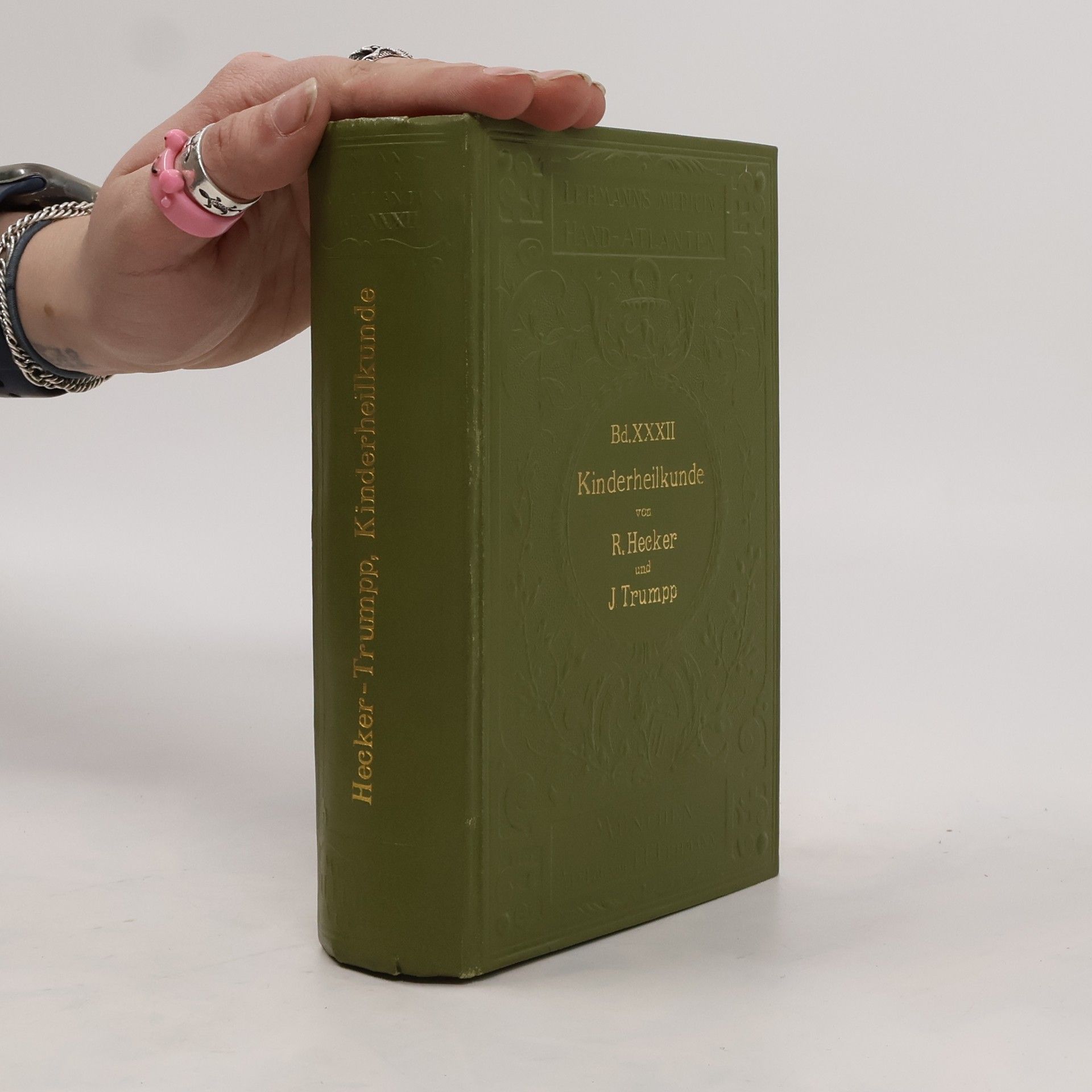 Rudolf Hecker Atlas und Grundriss der Kinderheilkunde