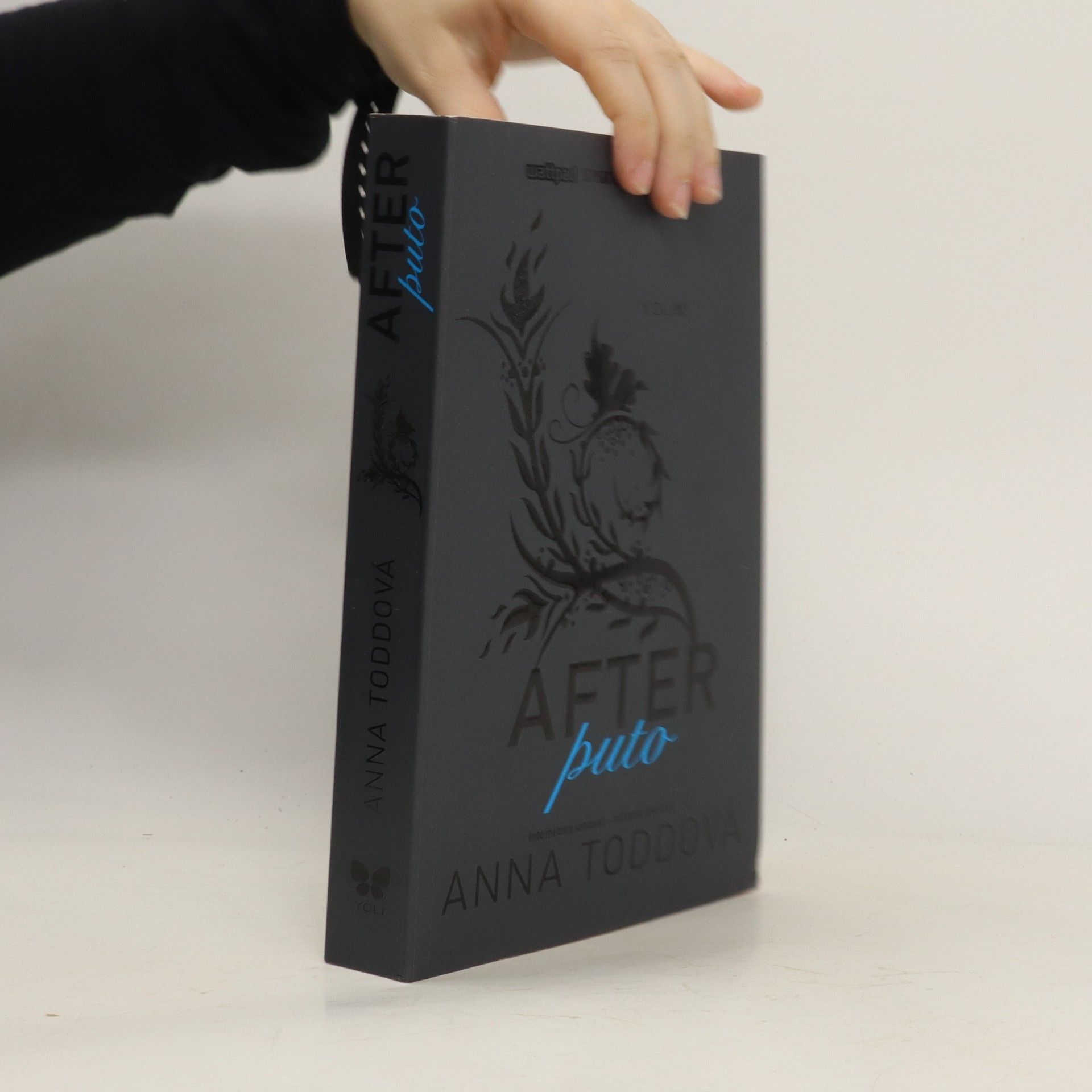 Anna Todd After 4. Puto