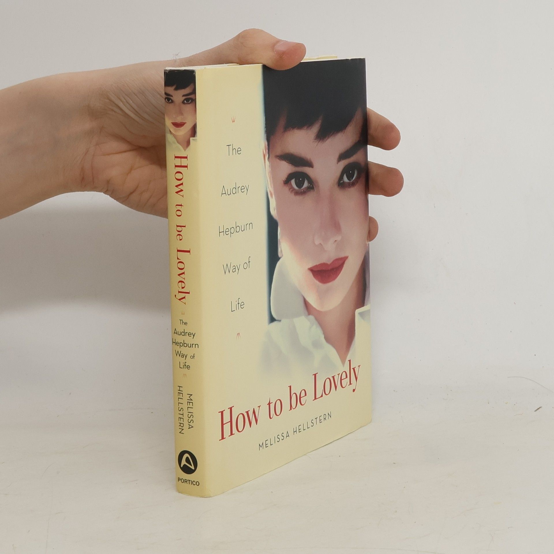 Melissa Hellstern How to be lovely