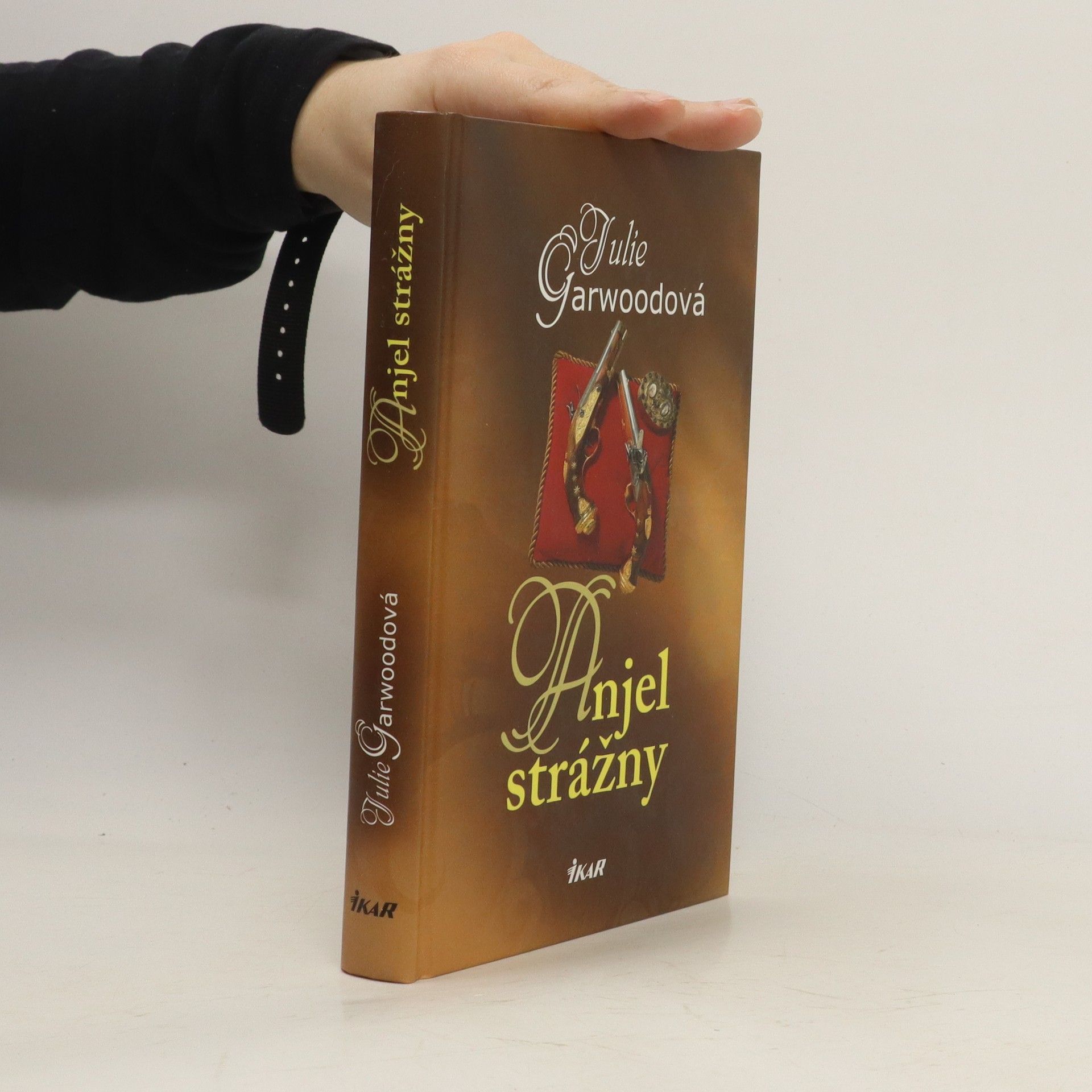 Julie Garwood Anjel strážny