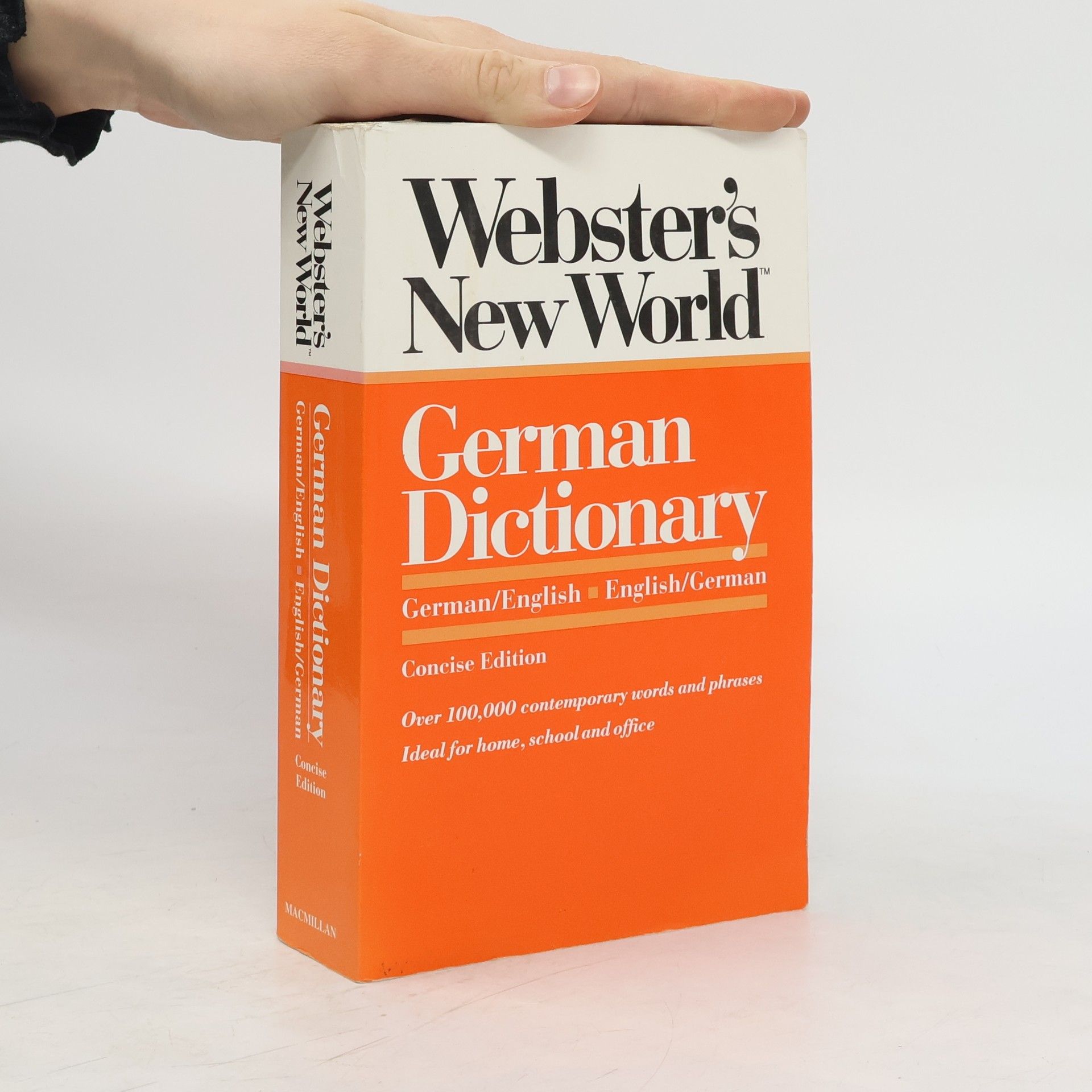Peter Terrell Webster's New World German Dictionary. German-English. English-German