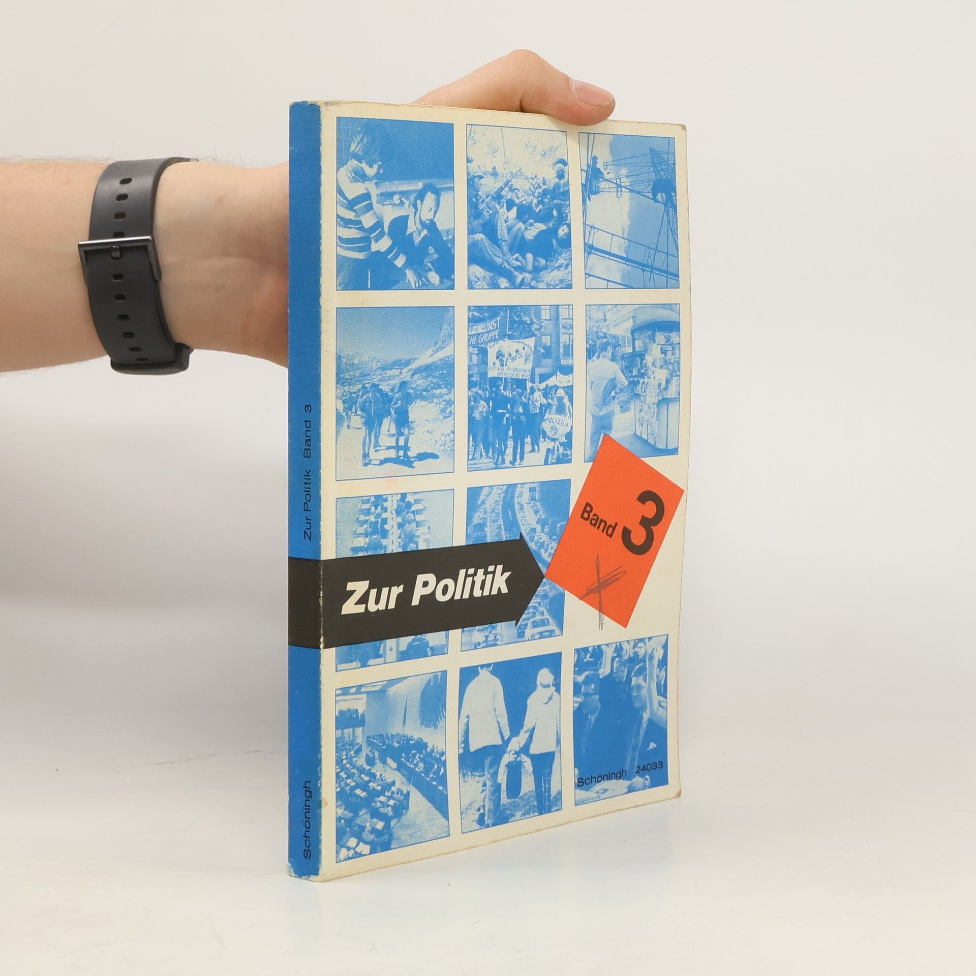 kolektiv Zur Politik