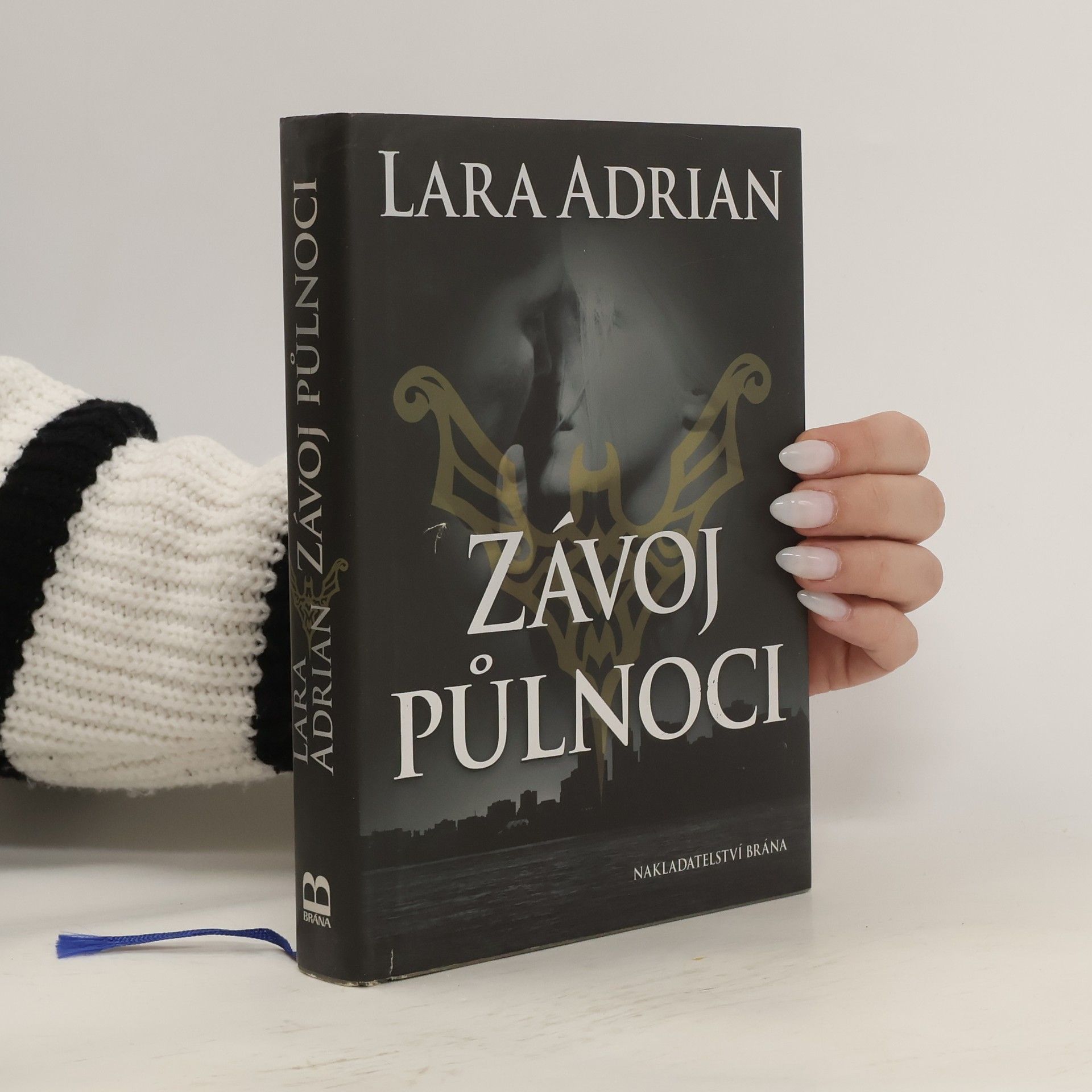 Lara Adrian Závoj půlnoci