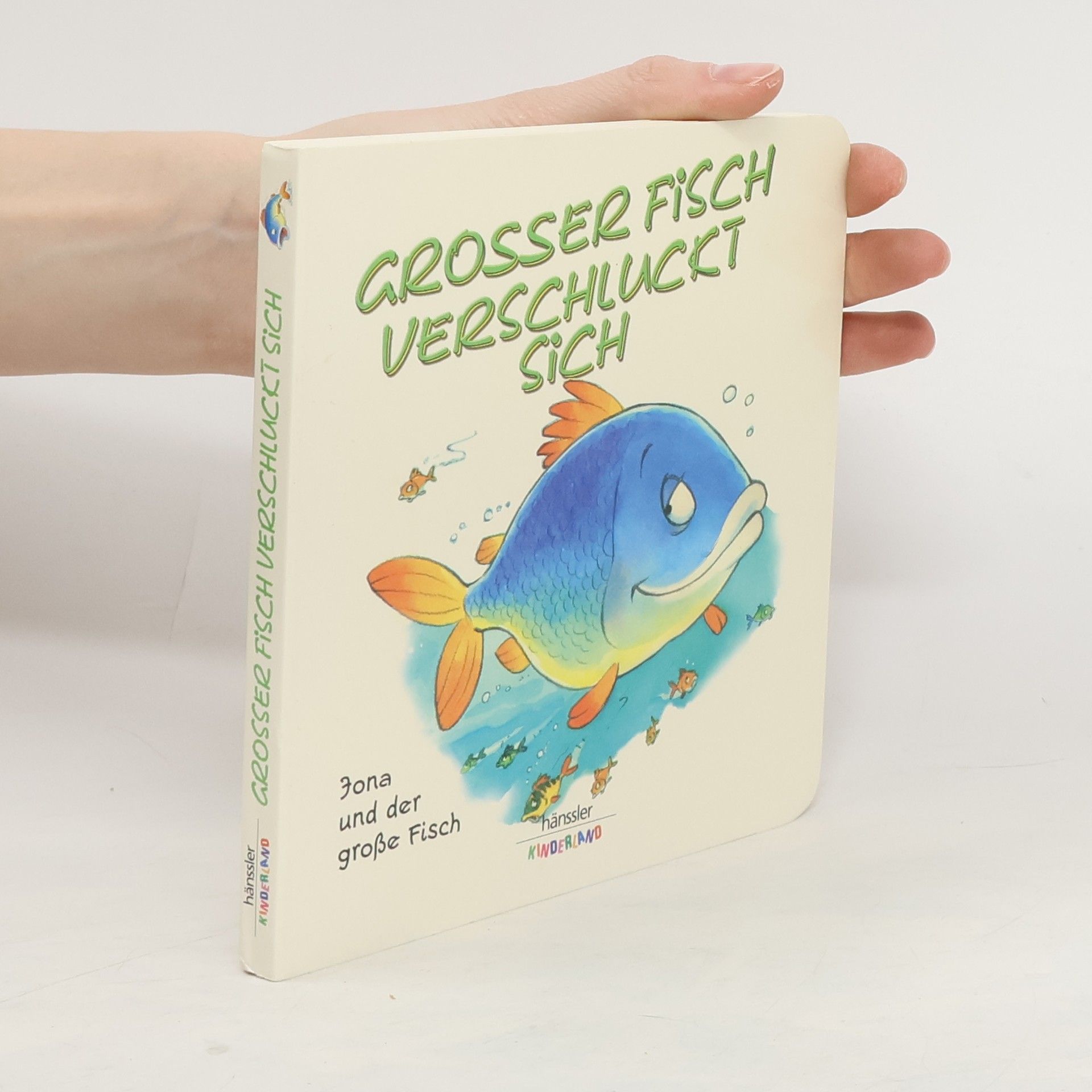 Steve Smallman Großer Fisch verschluckt sich