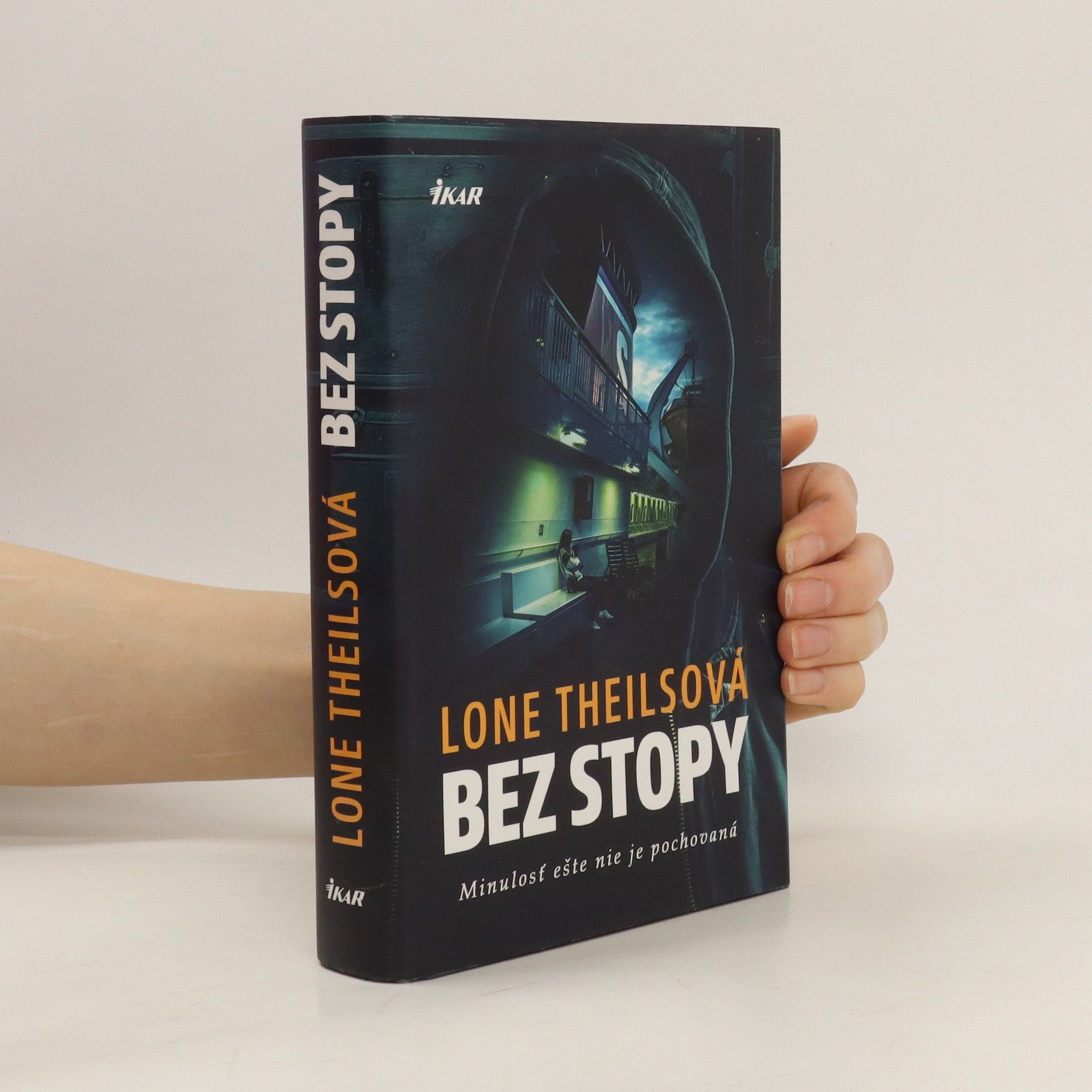 Lone Theils Bez stopy