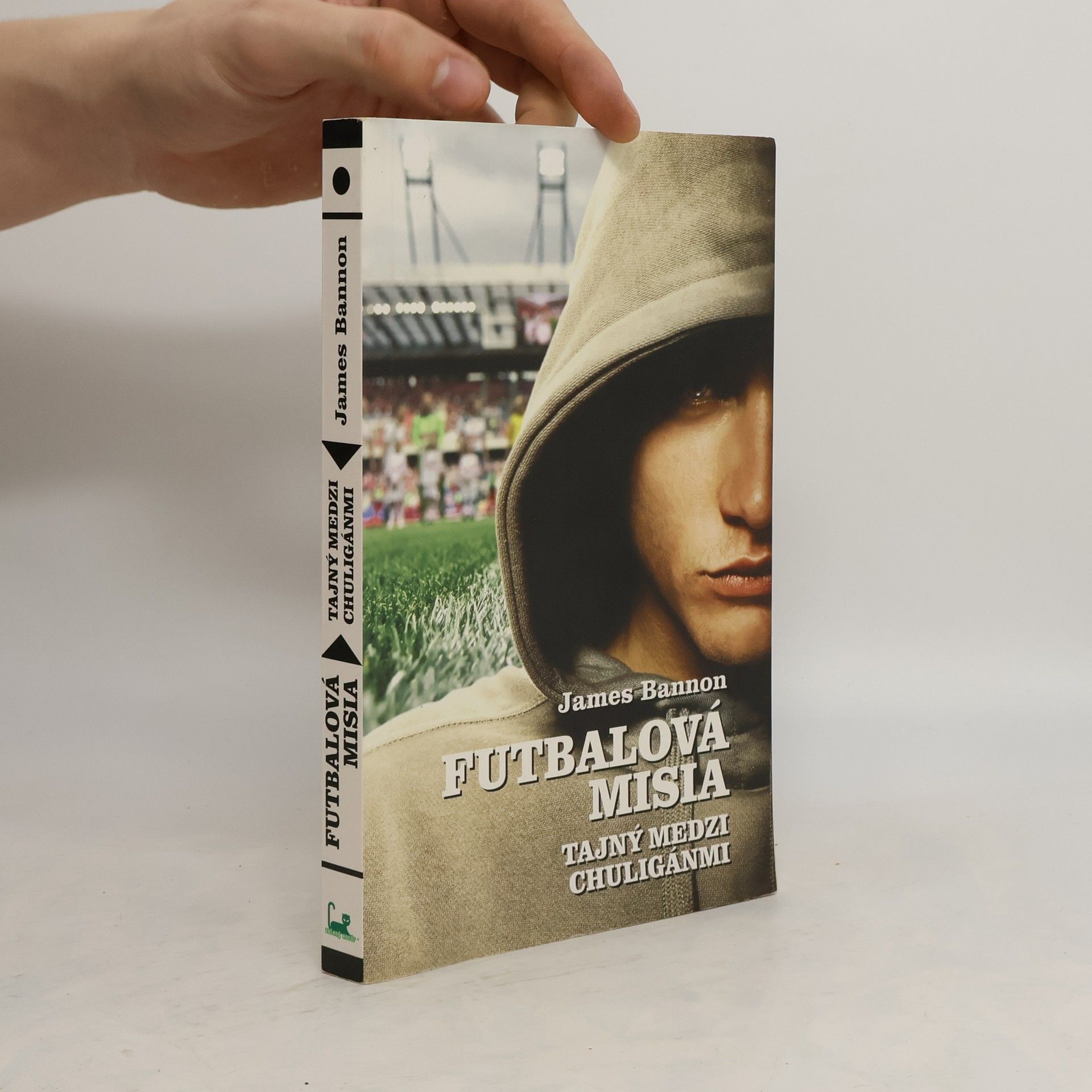James Bannon Futbalová misia -  Tajný medzi chuligánmi