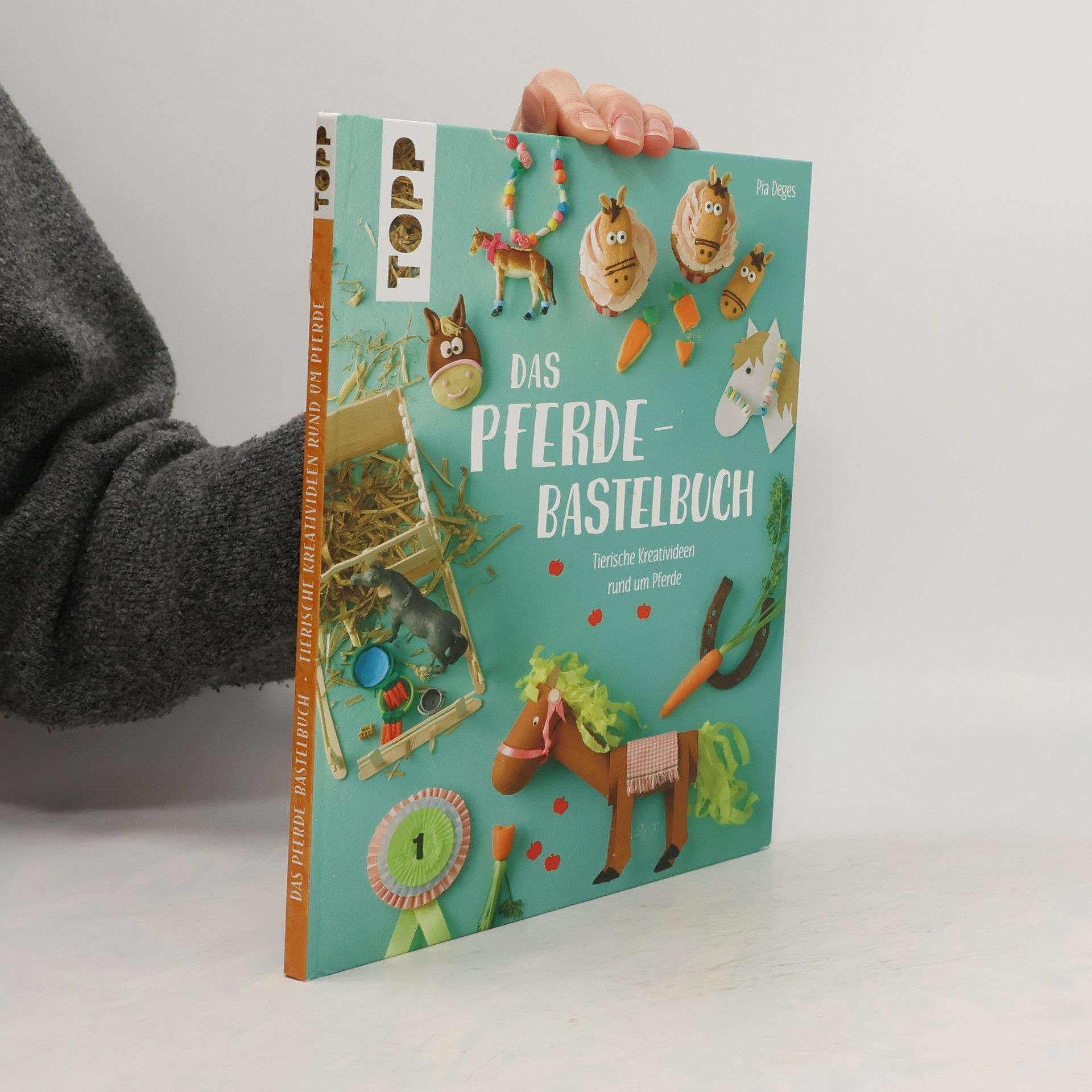 Pia Deges Das Pferde-Bastelbuch