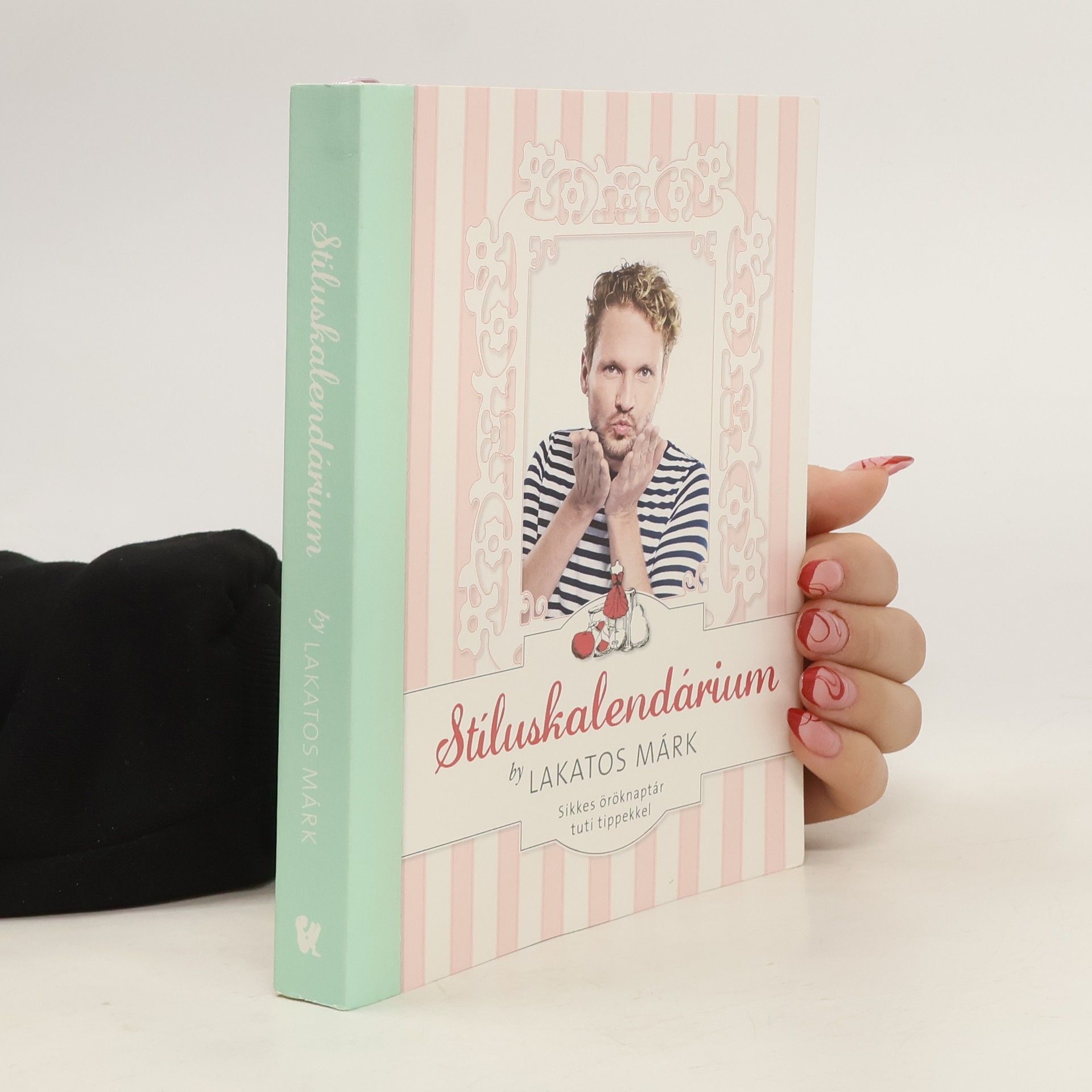 Lakatos Márk Stíluskalendárium