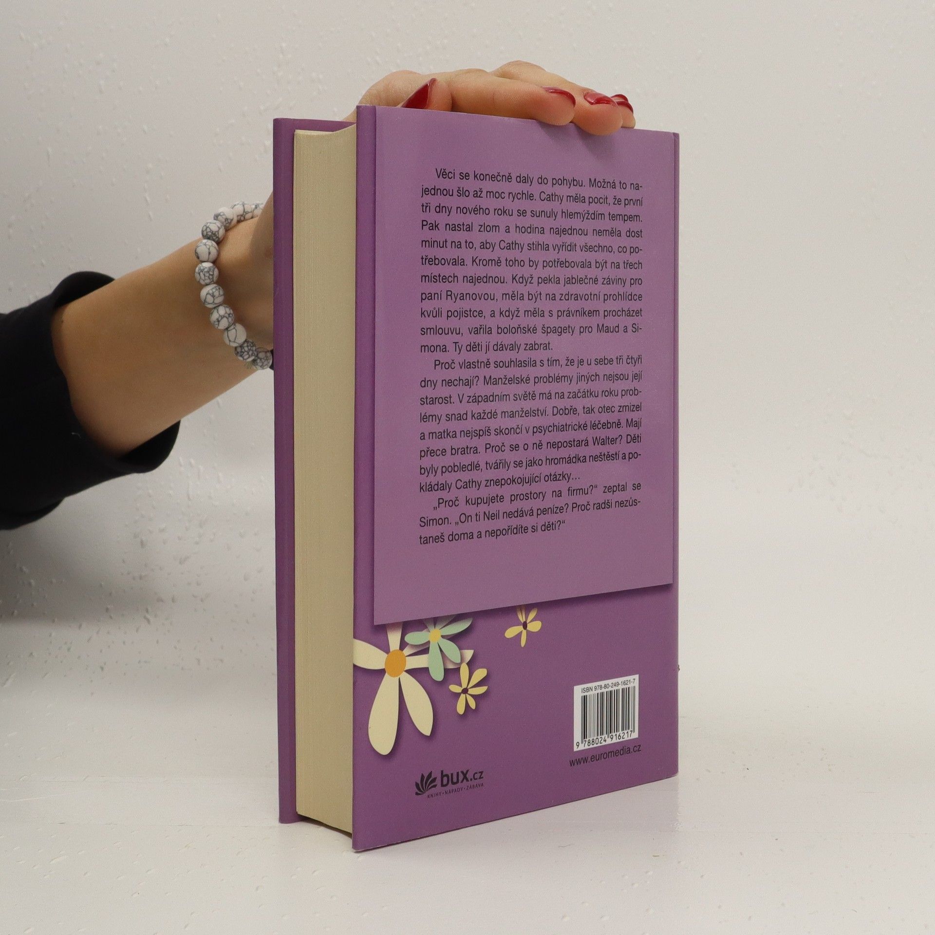 Maeve Binchy Šarlatové pírko