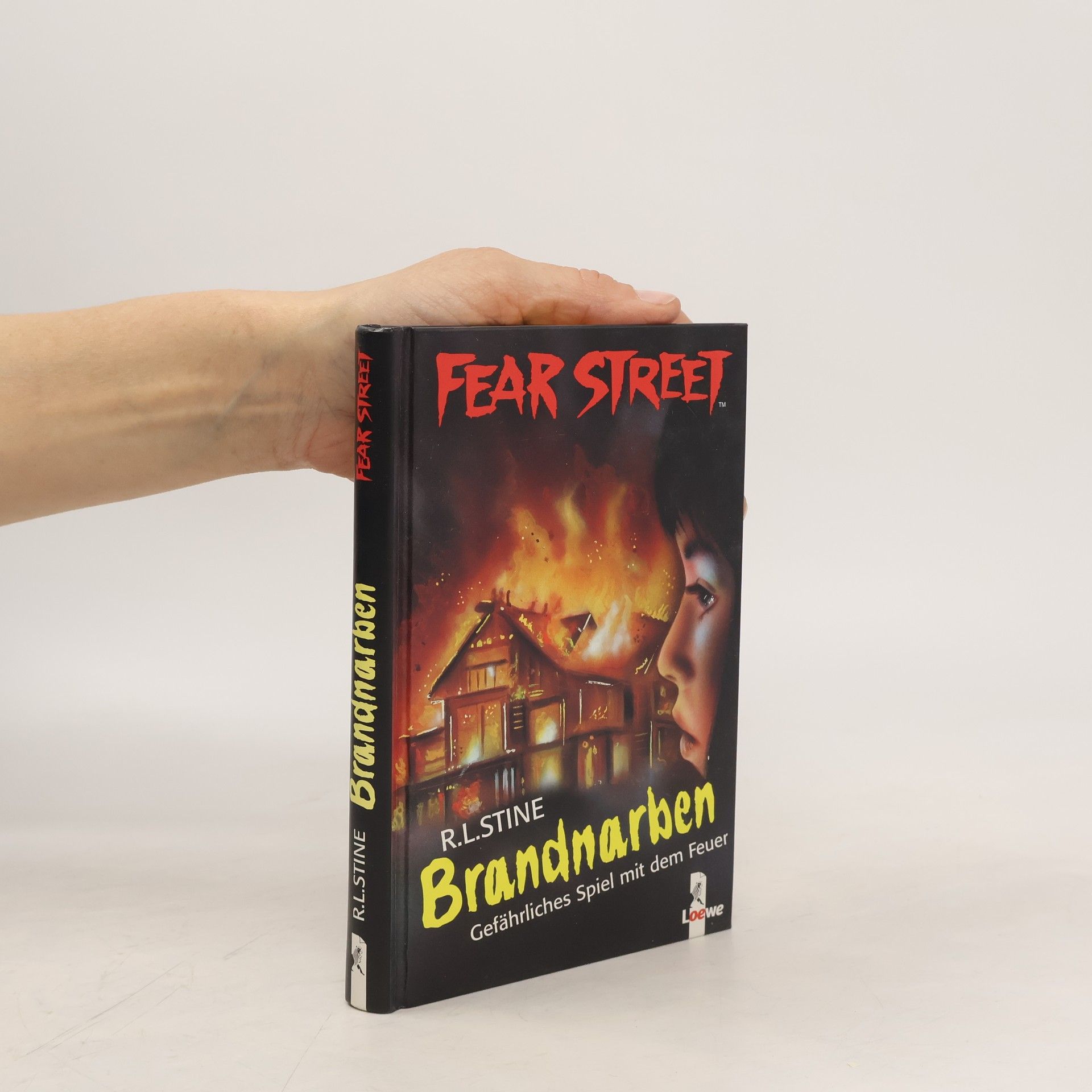 R. L. Stine Fear Street. Brandnarben. Gefährliches Spiel mit dem Feuer.