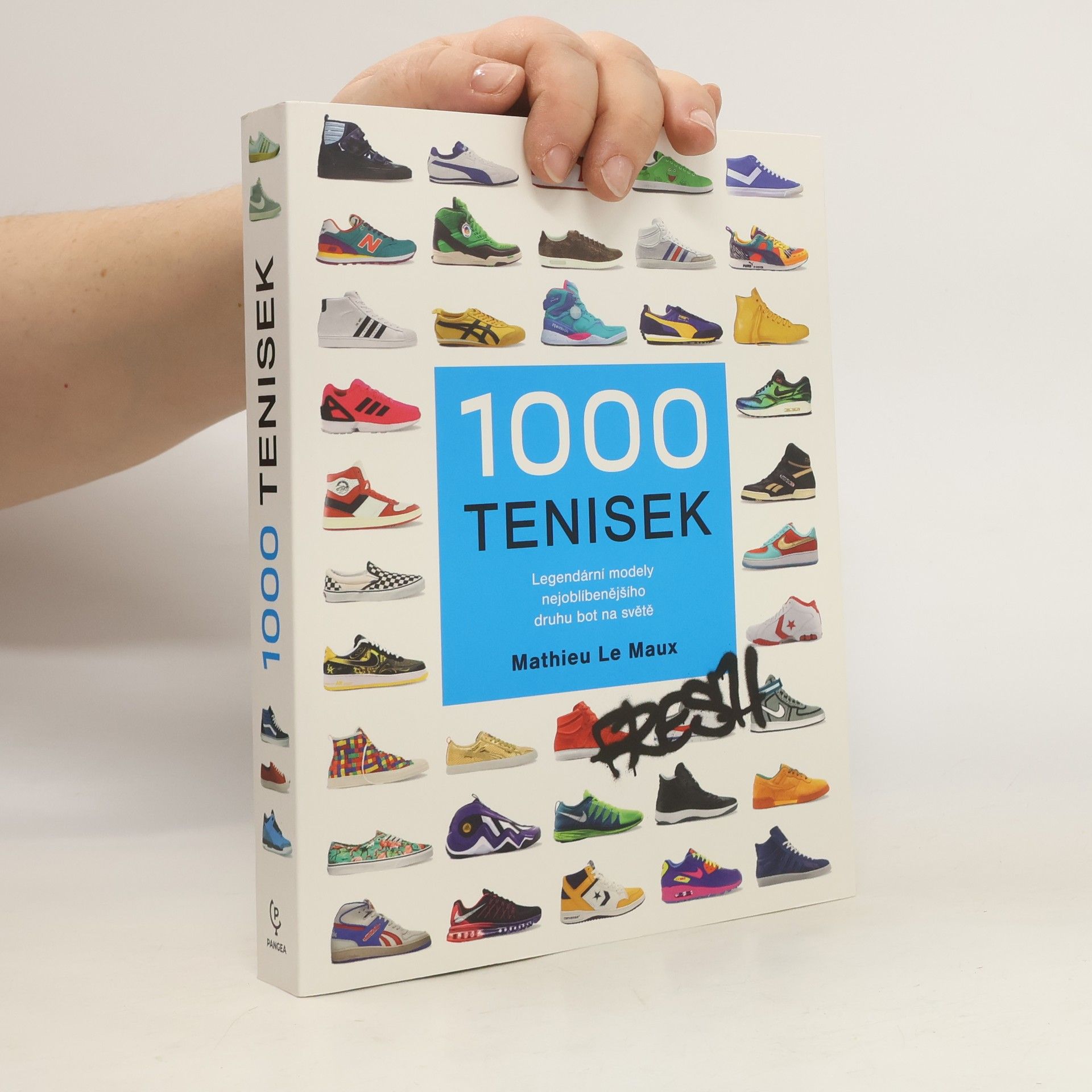 Mathieu Le Maux 1000 tenisek : legendární modely nejoblíbenějšího druhu bot na světě