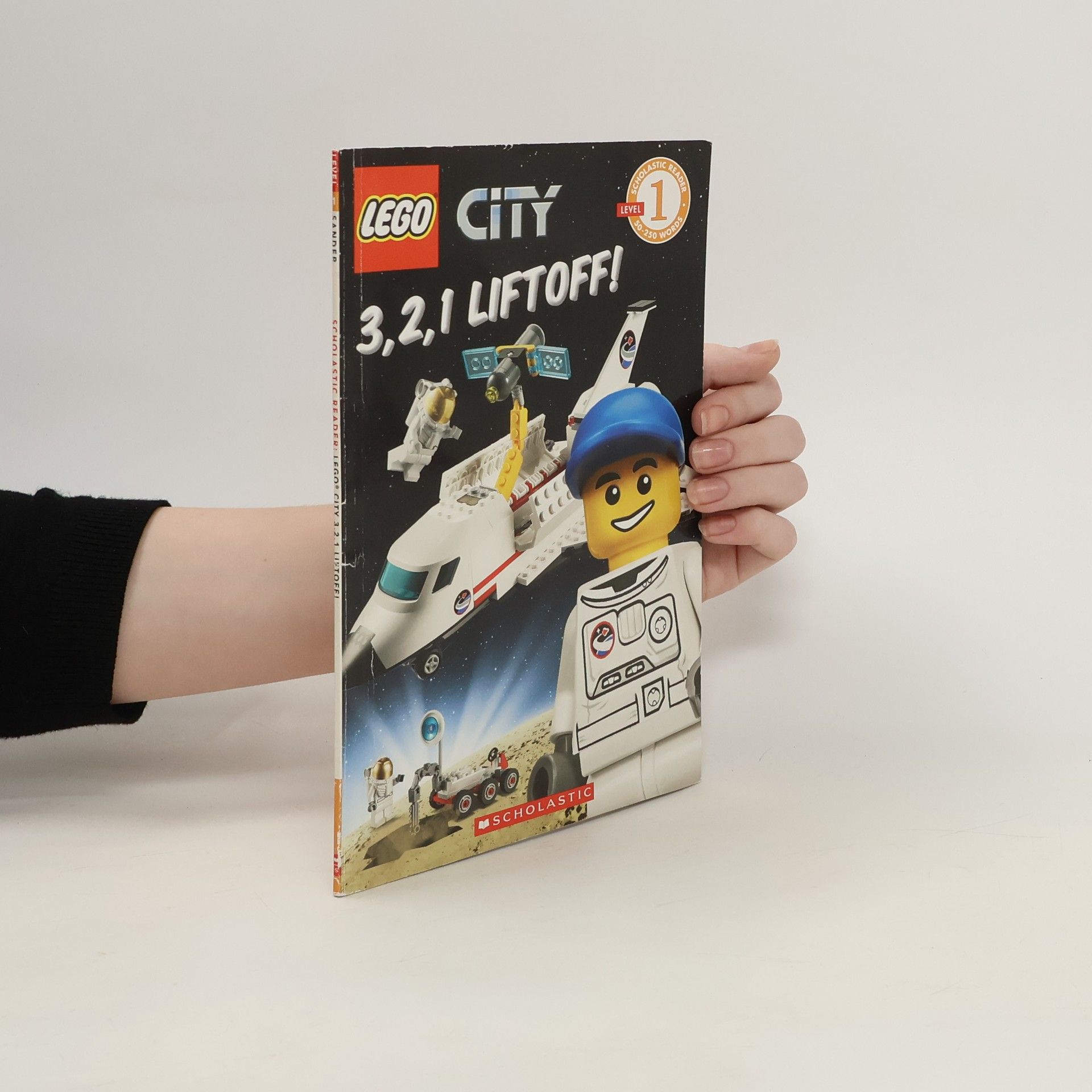 Scholastic LEGO City: 3, 2, 1, Liftoff! (Level 1)