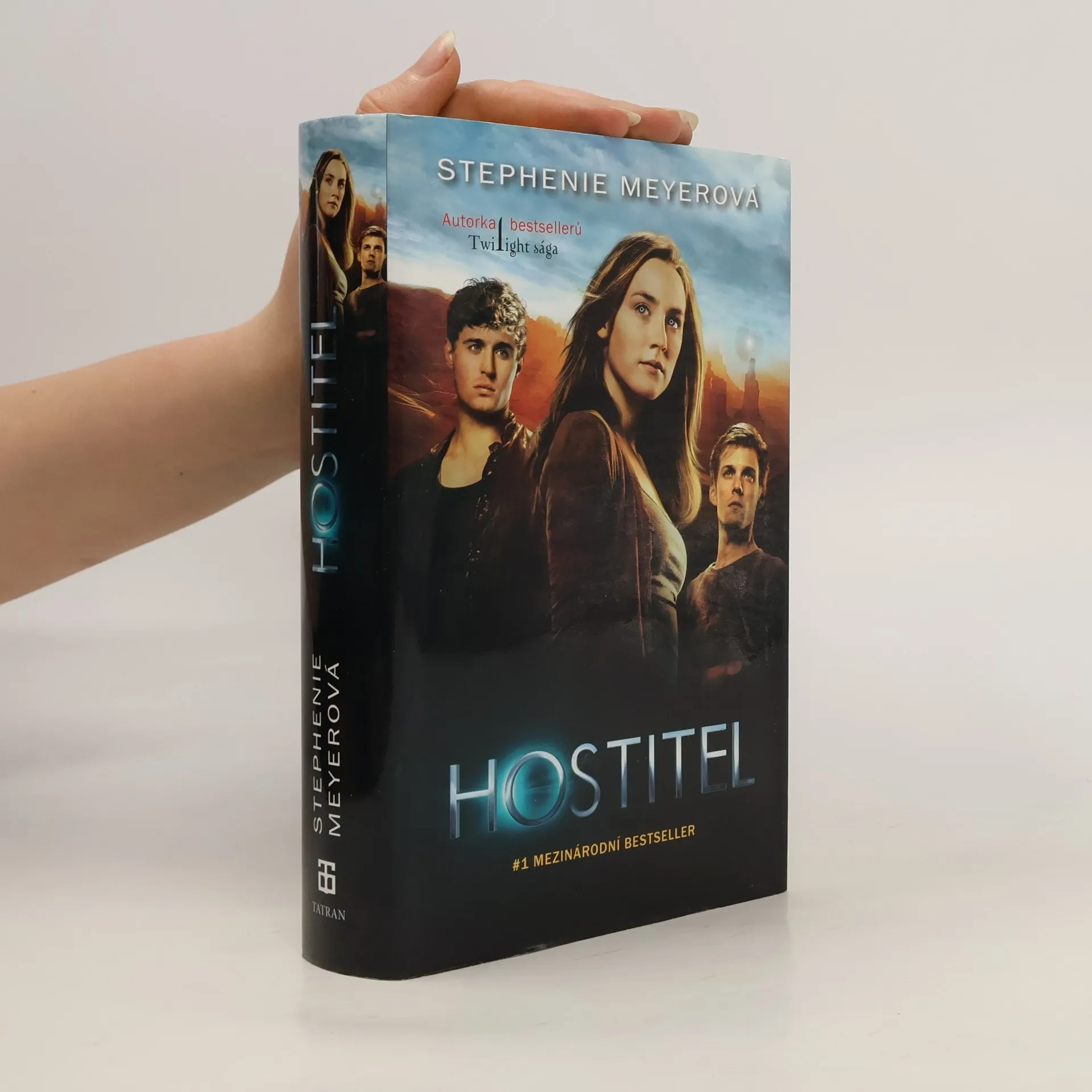 Hostitel | Kniha | pevná | Stephenie Meyer