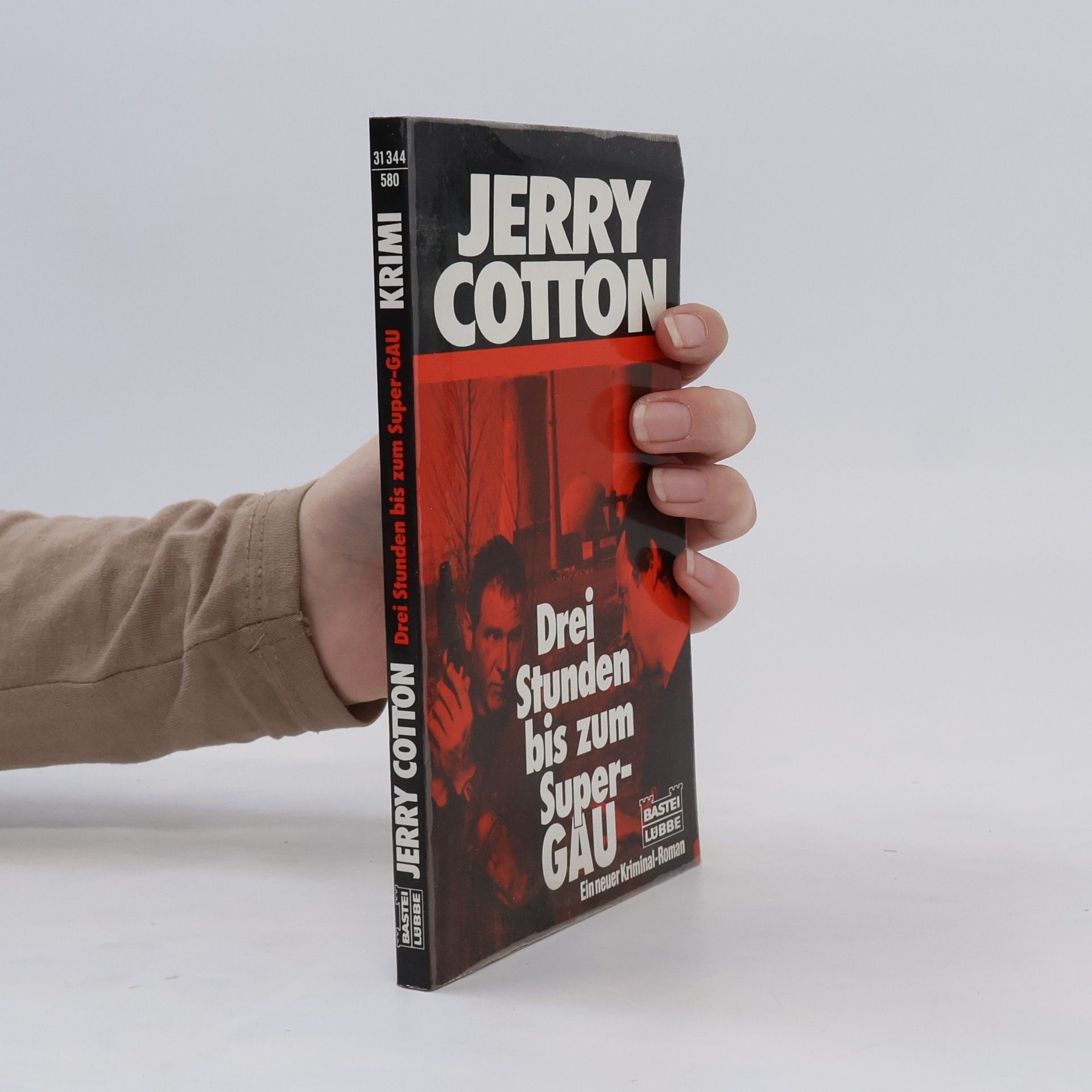 Jerry Cotton Jerry Cotton, Drei Stunden bis zum Super-GAU. Kriminalroman.