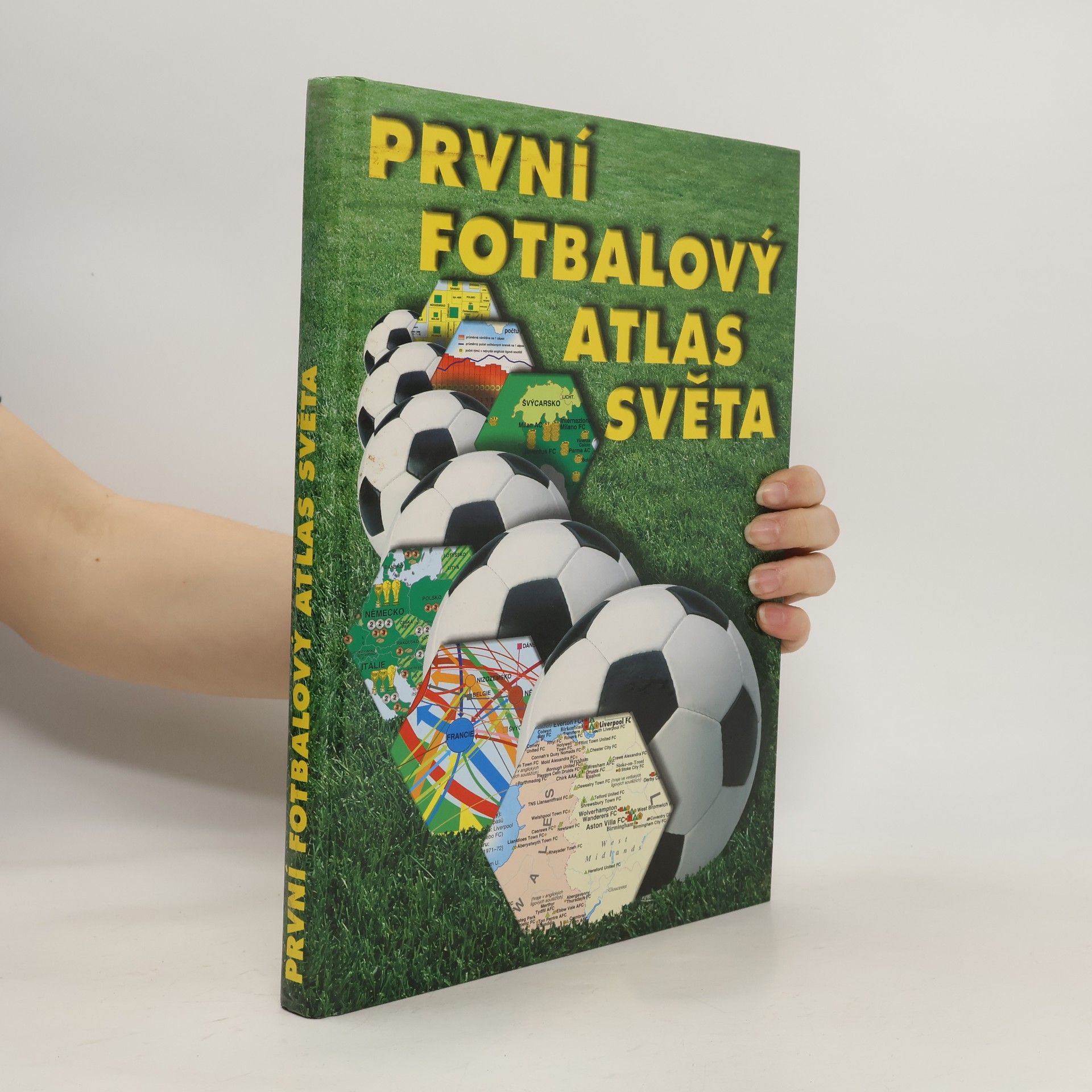 Kolektiv autorů První fotbalový atlas světa
