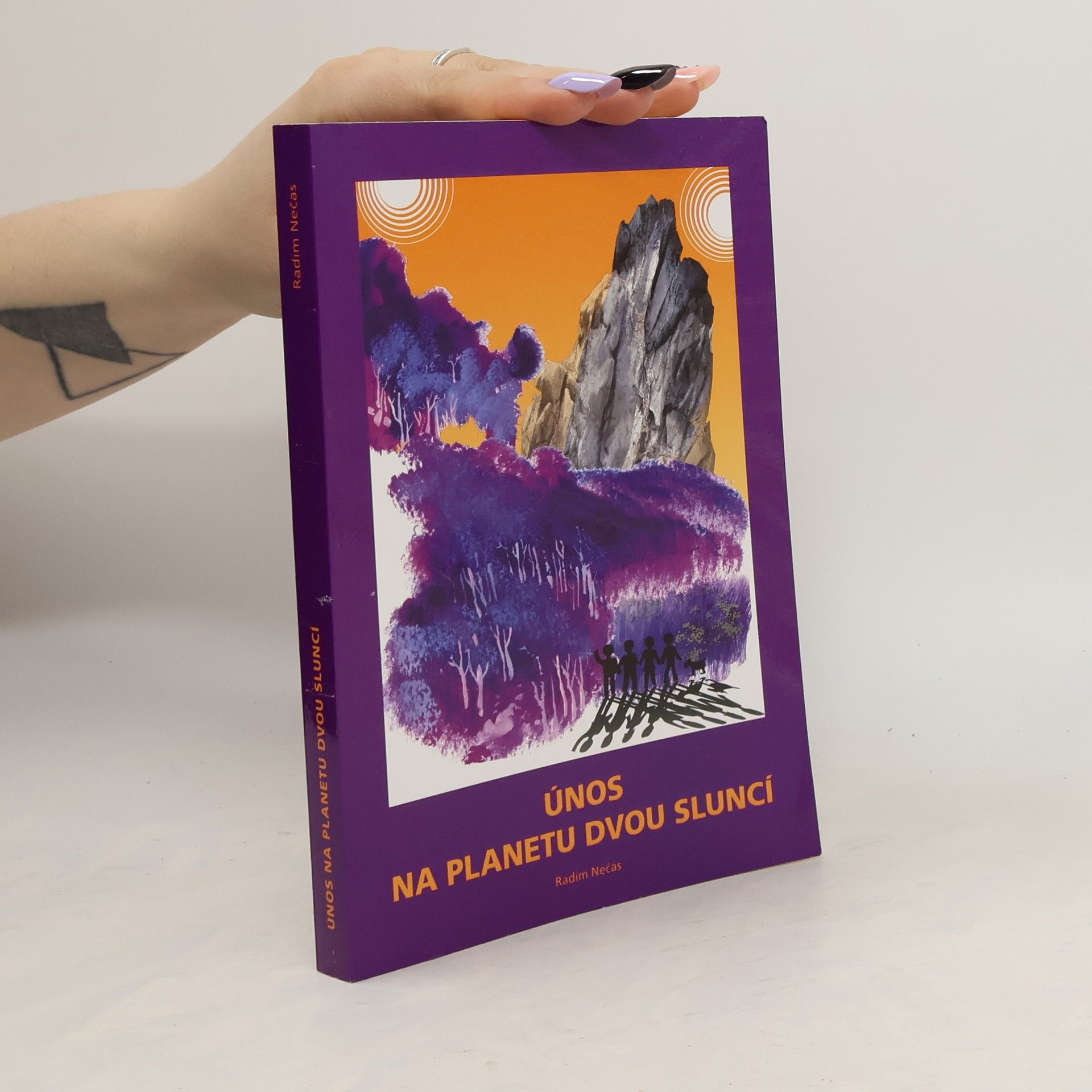 Radim Nečas Únos na planetu dvou sluncí