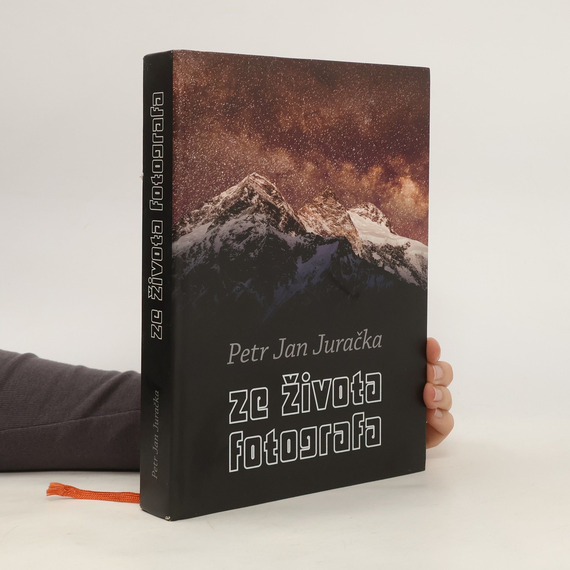 Petr Jan Juračka Ze života fotografa, aneb, 10 let člověkem za hledáčkem