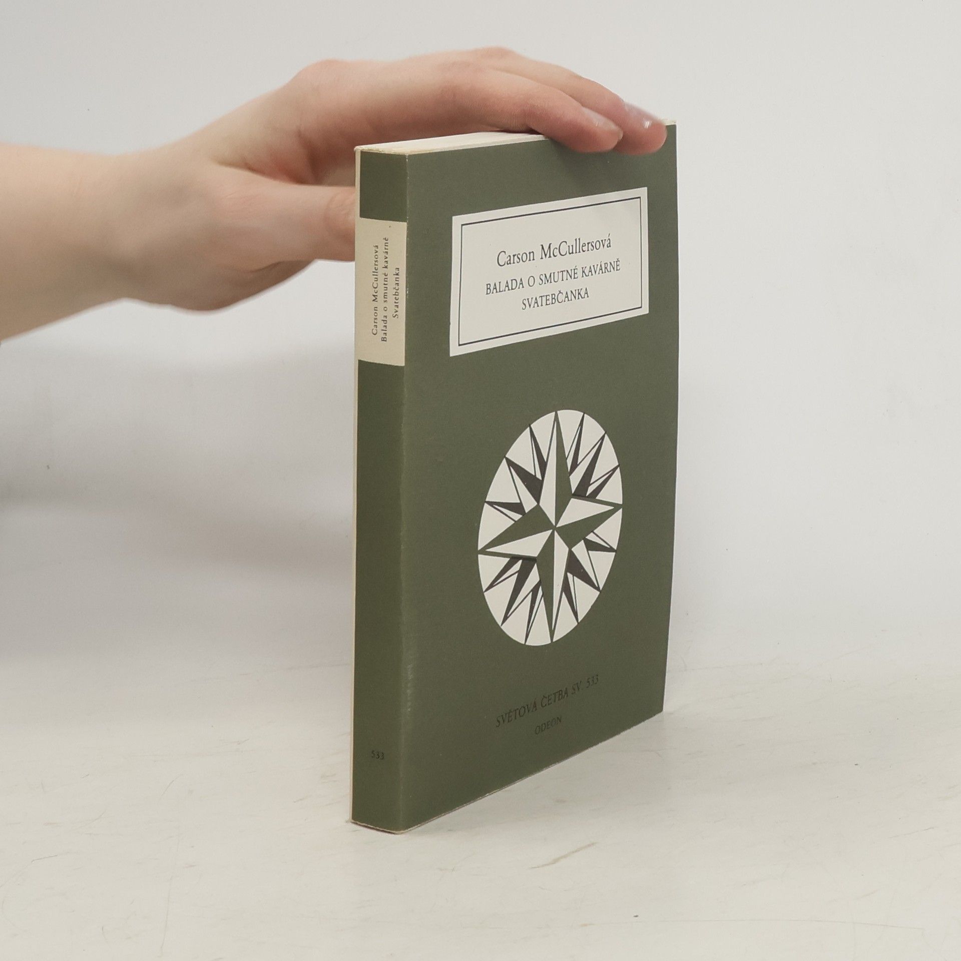 Carson McCullers Balada o smutné kavárně. Svatebčanka