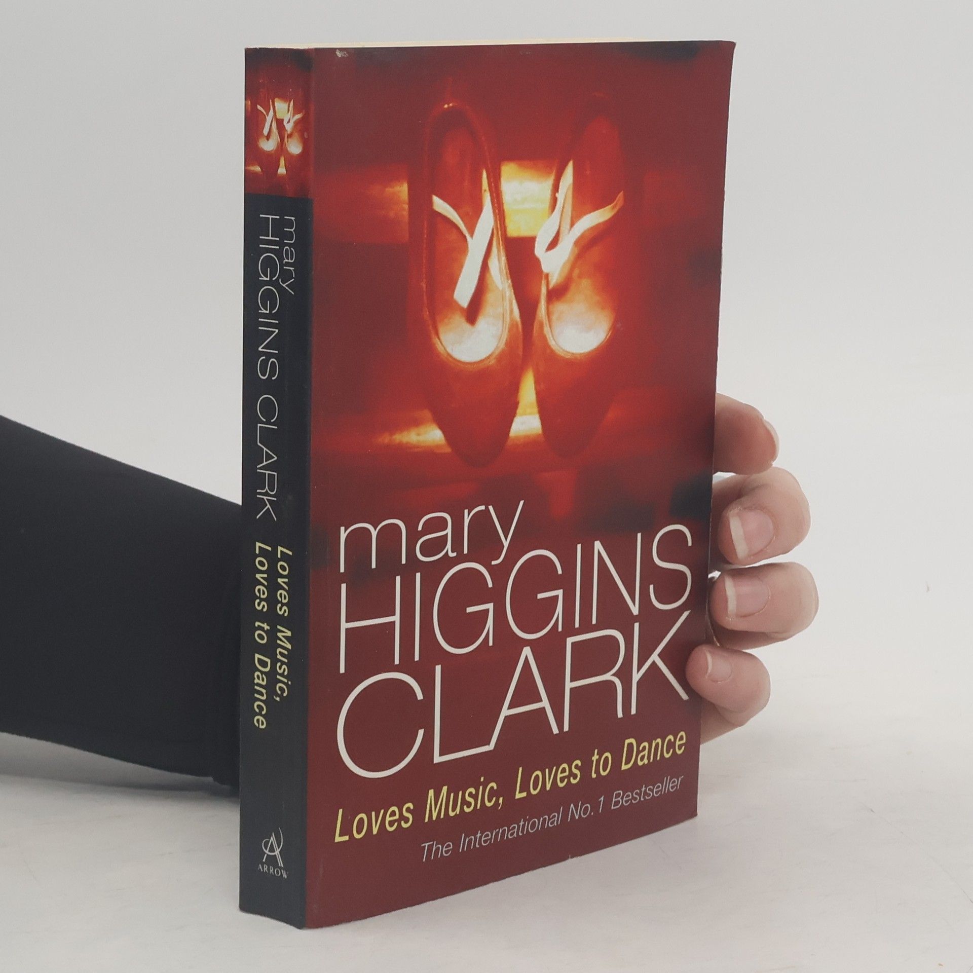Mary Higgins Clark Loves Music, Loves to Dance