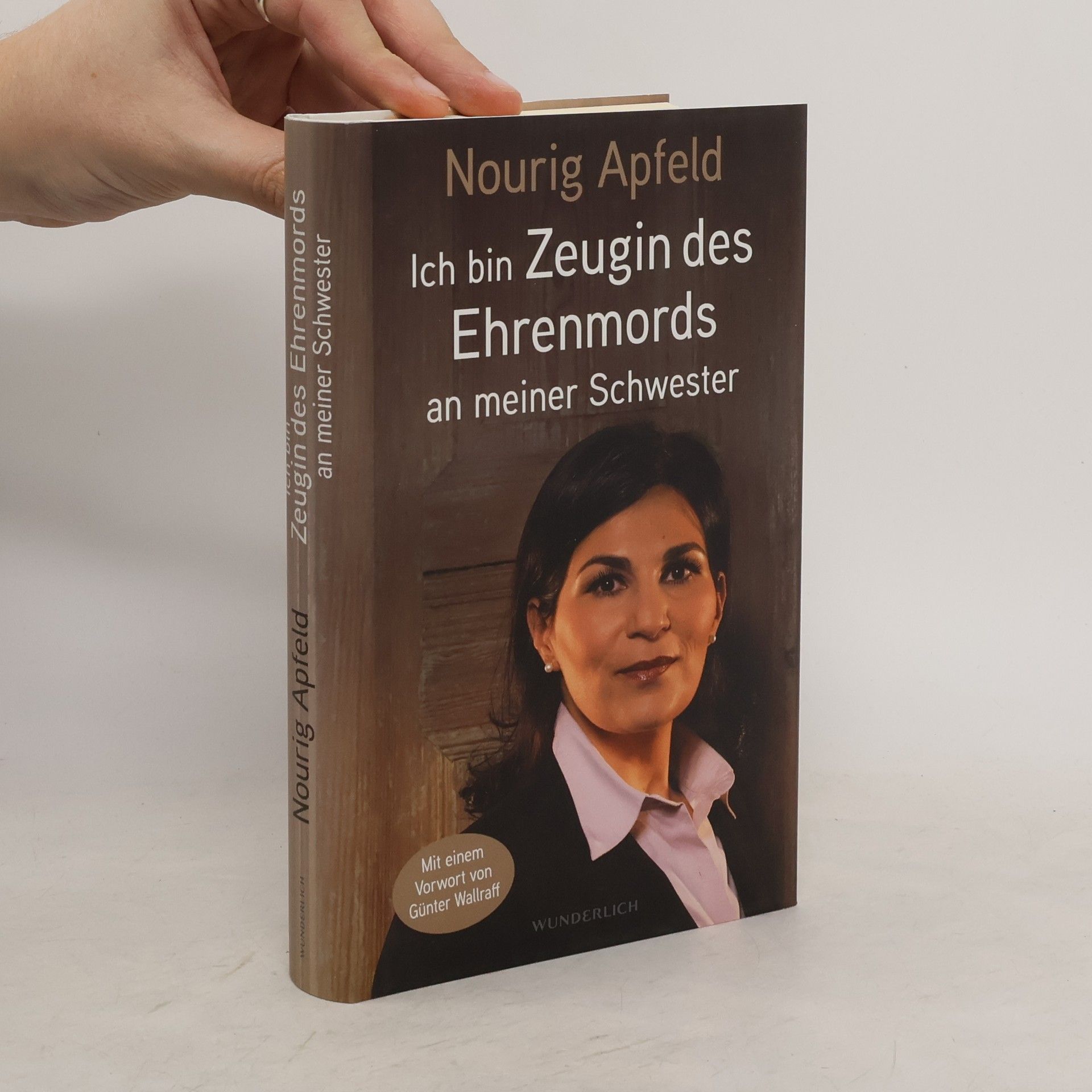 Nourig Apfeld Ich bin Zeugin des Ehrenmords an meiner Schwester