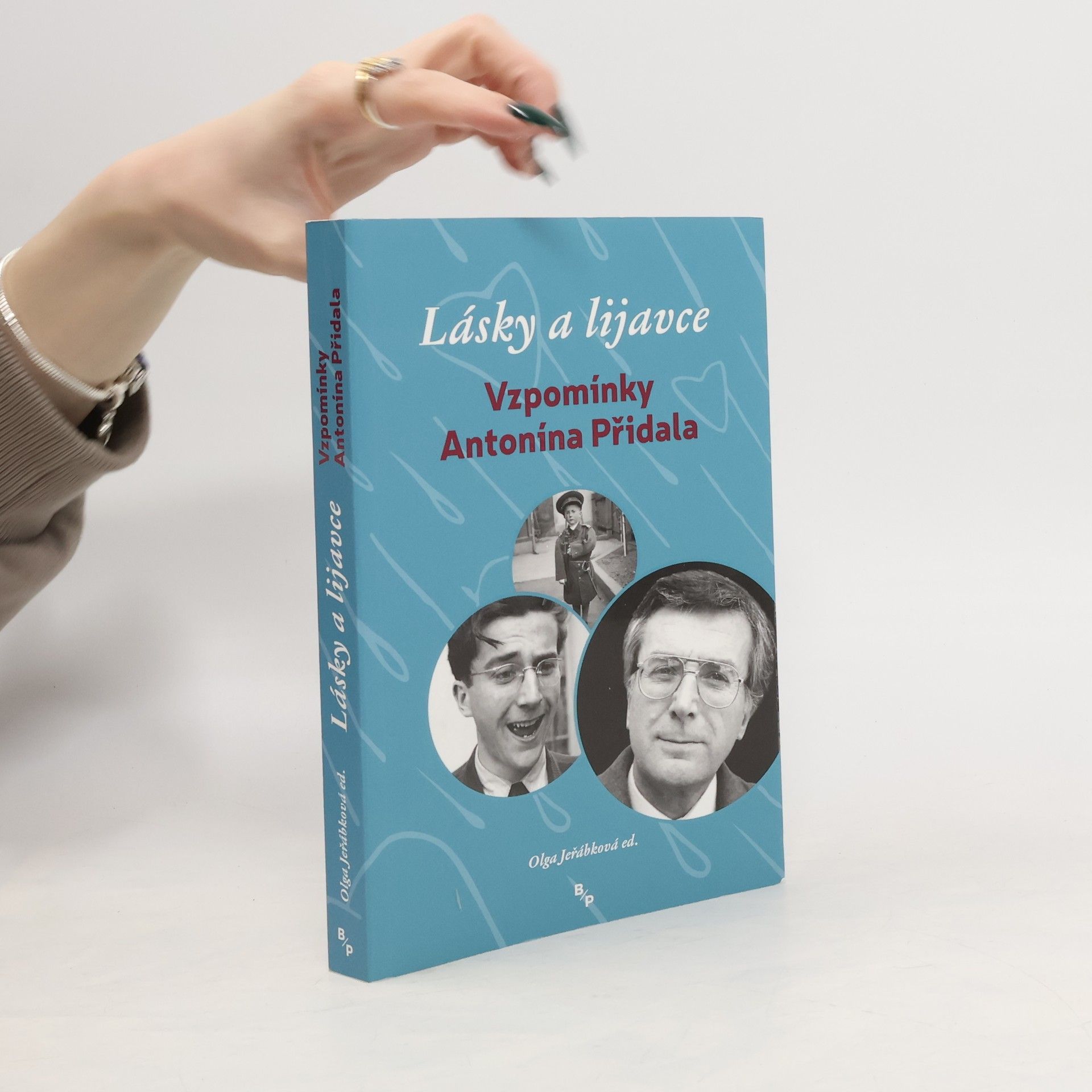 Olga Jeřábková Lásky a lijavce