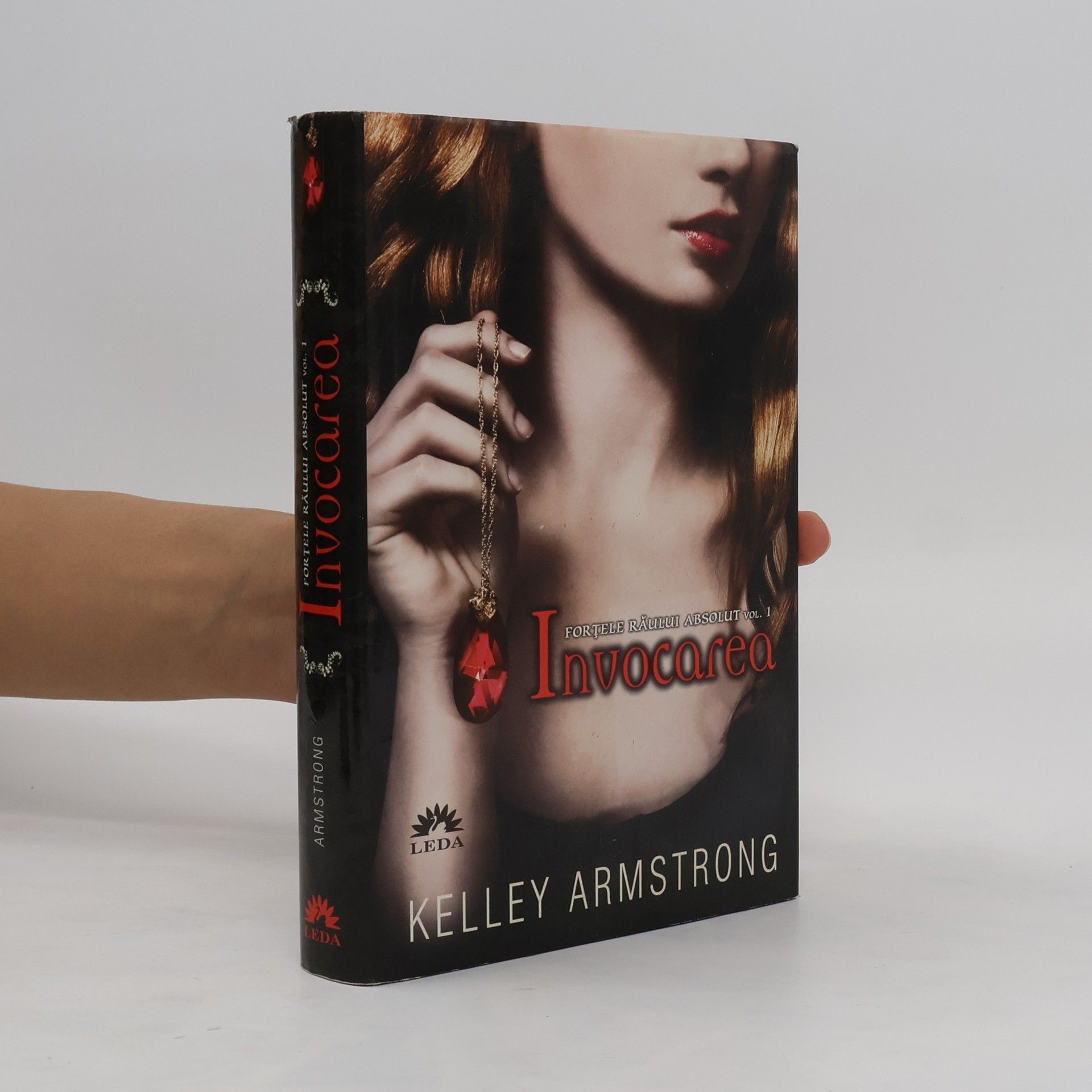 Kelley Armstrong Fortele Raului Absolut Vol.1: Invocarea
