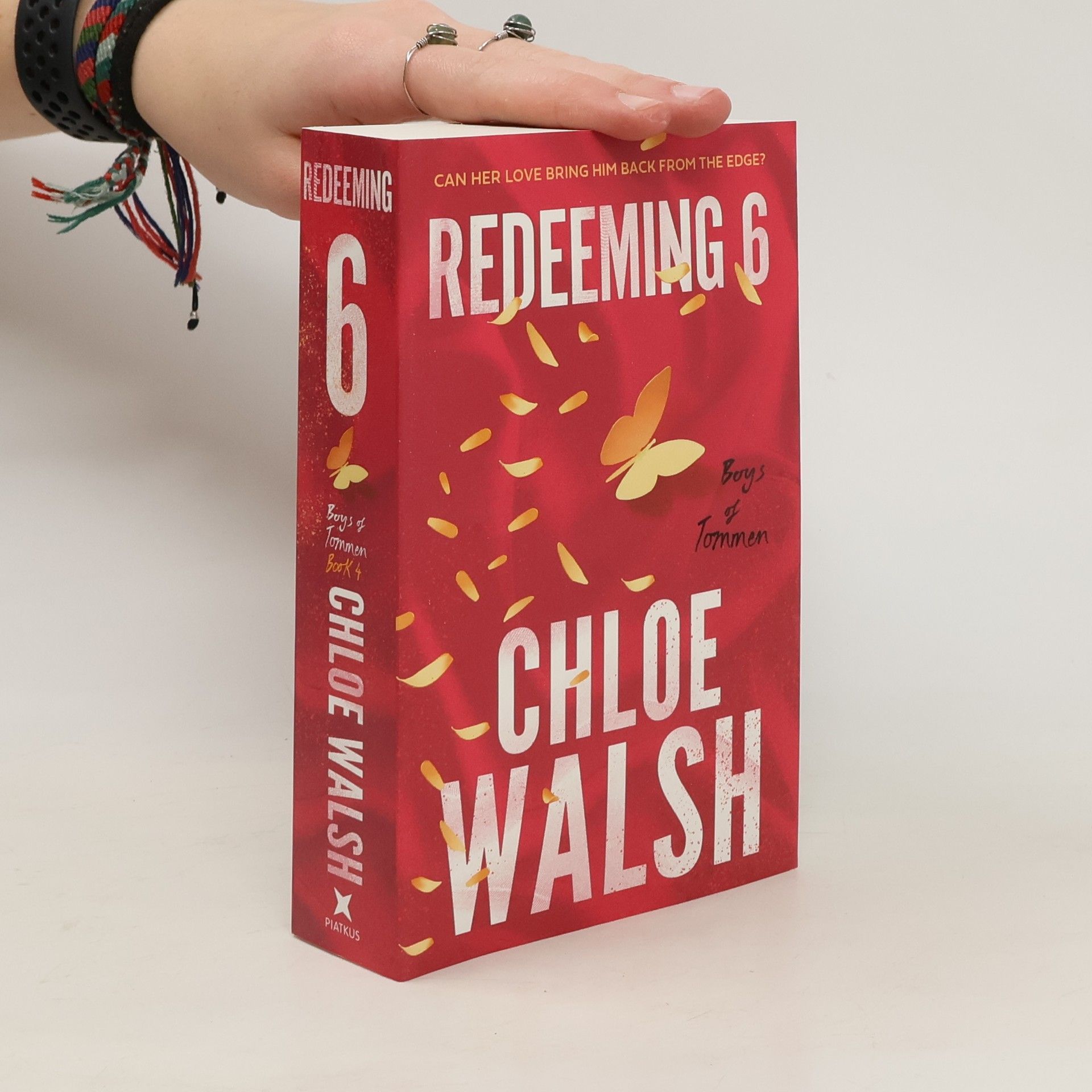 Chloe Walsh Redeeming 6: Epic, emotional and addictive romance from the TikTok phenomenon