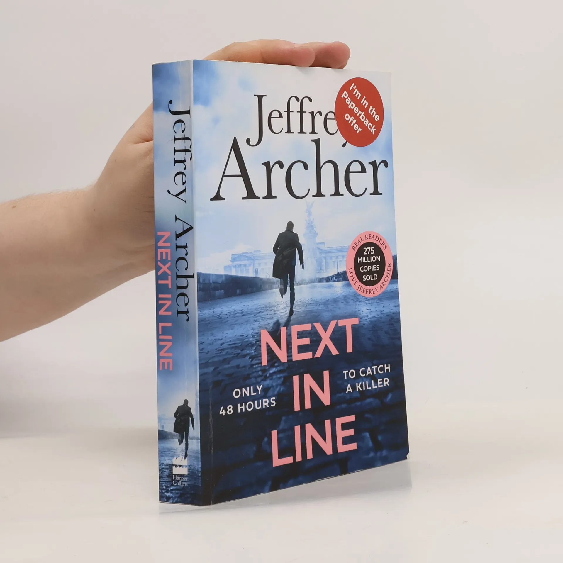 Next in line | Book | Paperback | Jeffrey Archer | EN