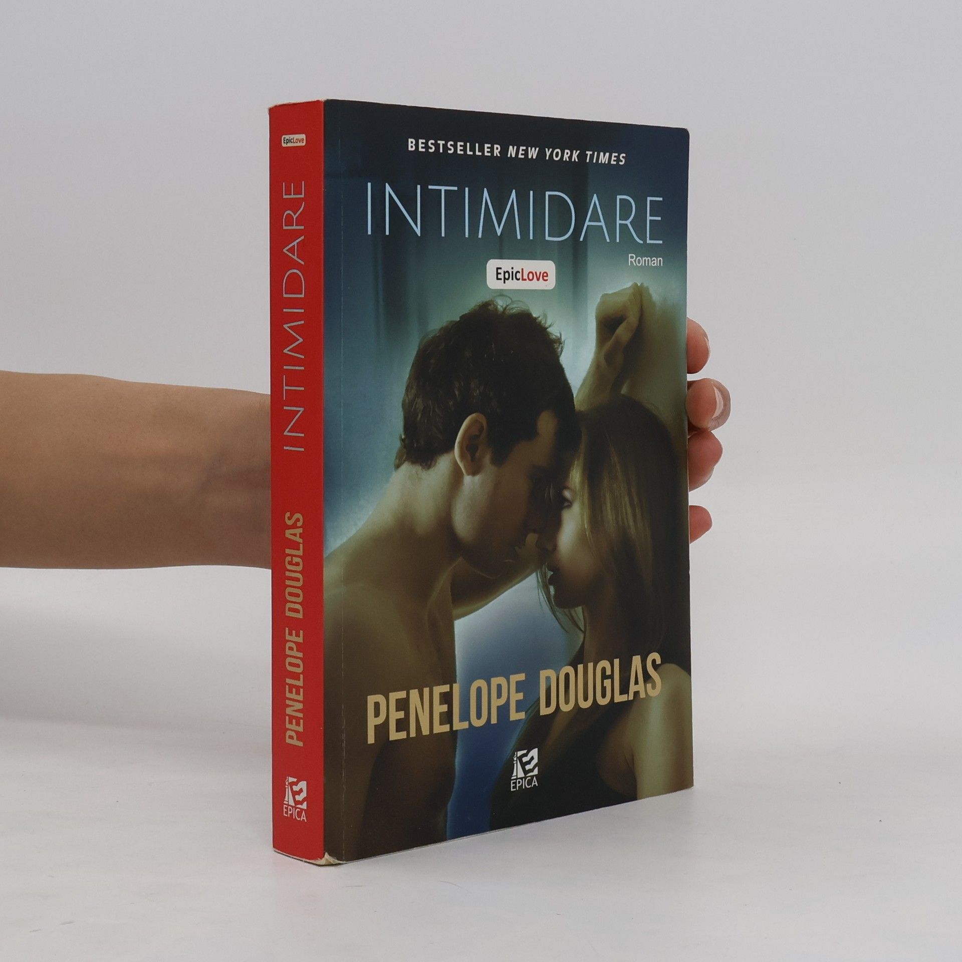 Penelope Douglas Intimidare