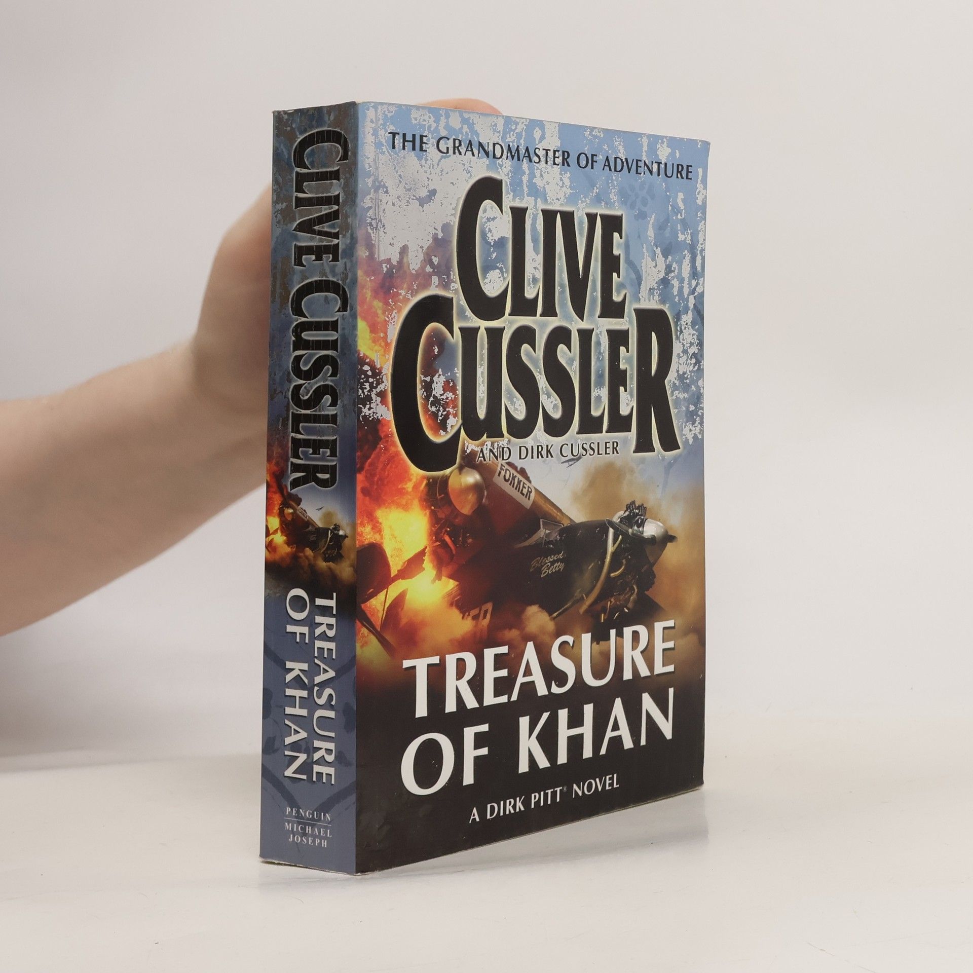 Clive Cussler Treasure of Khan