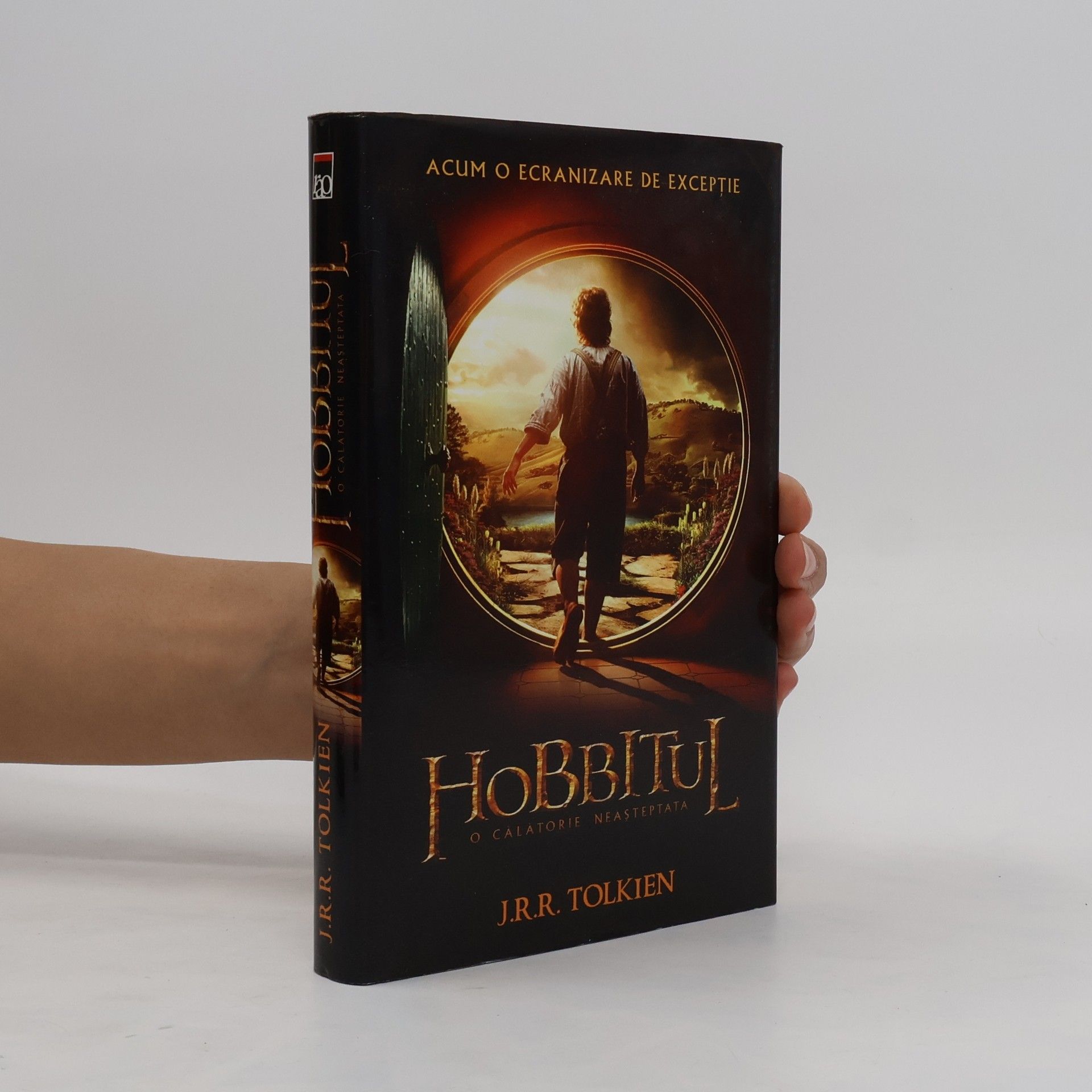 J. R. R. Tolkien Hobbitul