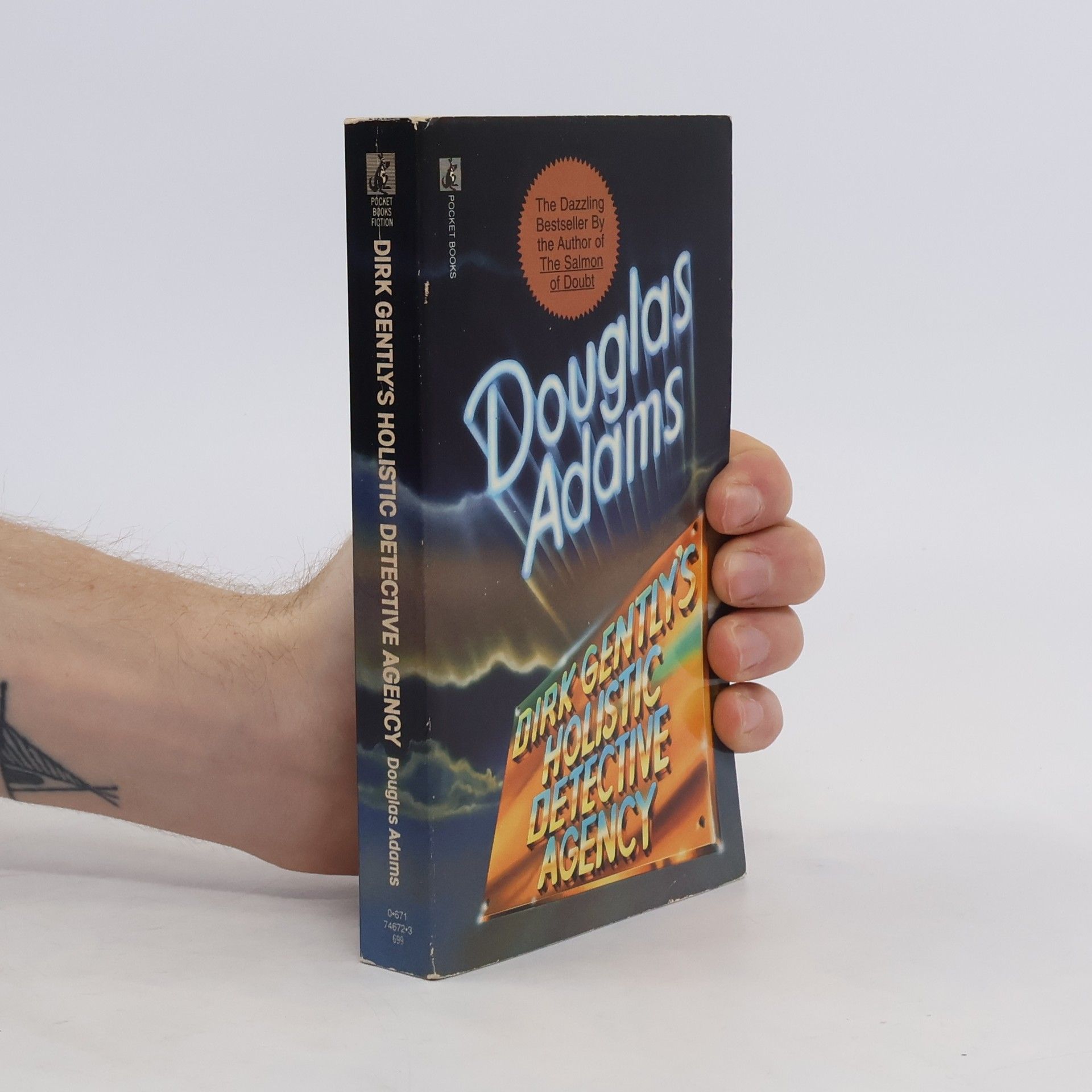 Douglas Adams Dirk Gently's Holistic Detective Agency