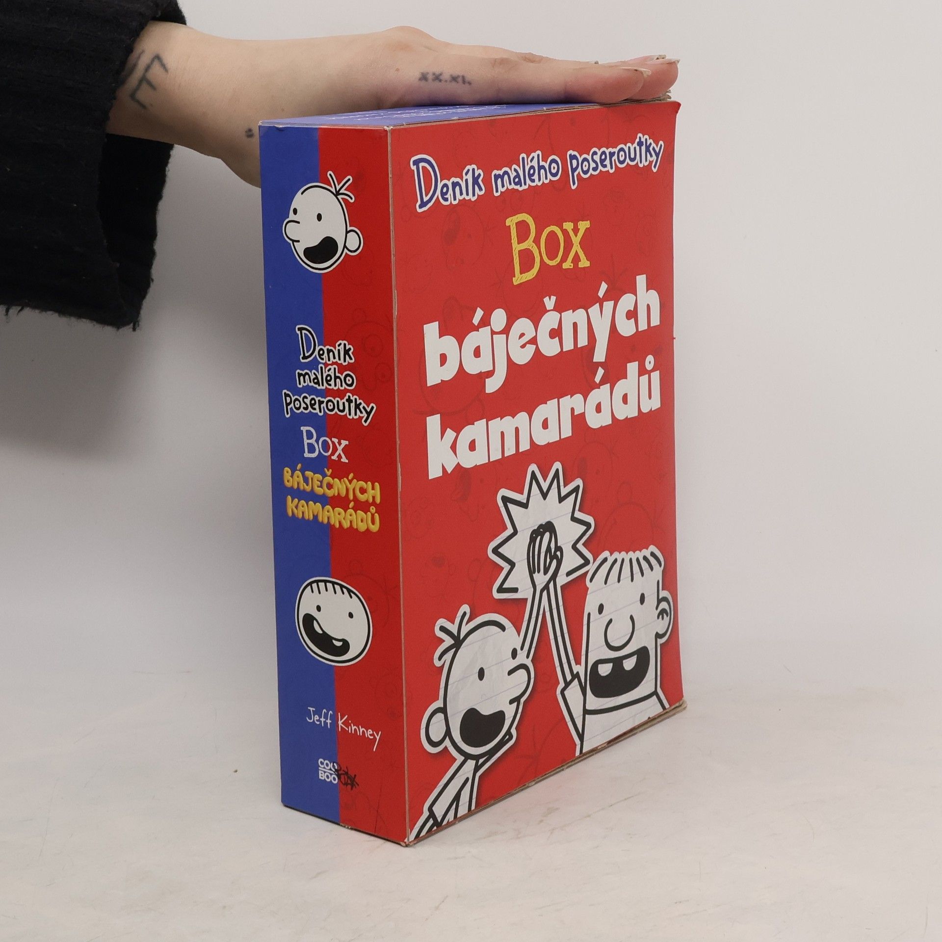 Jeff Kinney Deník malého poseroutky. Box báječných kamarádů