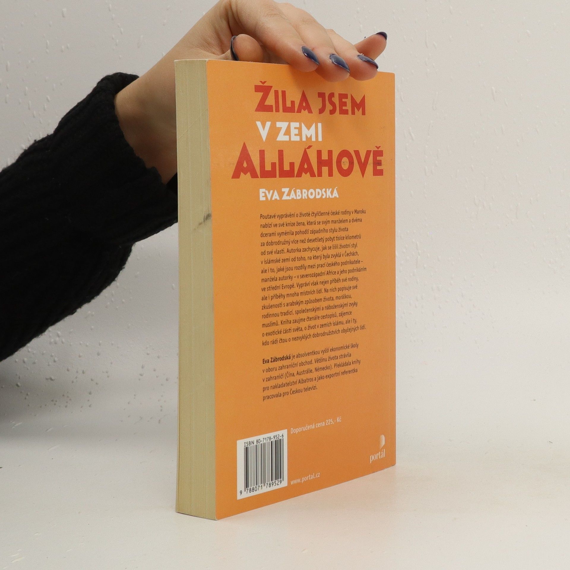 Eva Zábrodská Žila jsem v zemi Alláhově