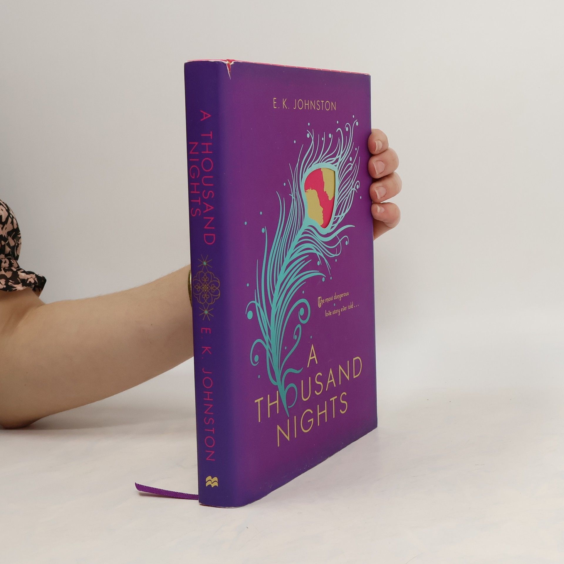 E. K. Johnston A Thousand Nights