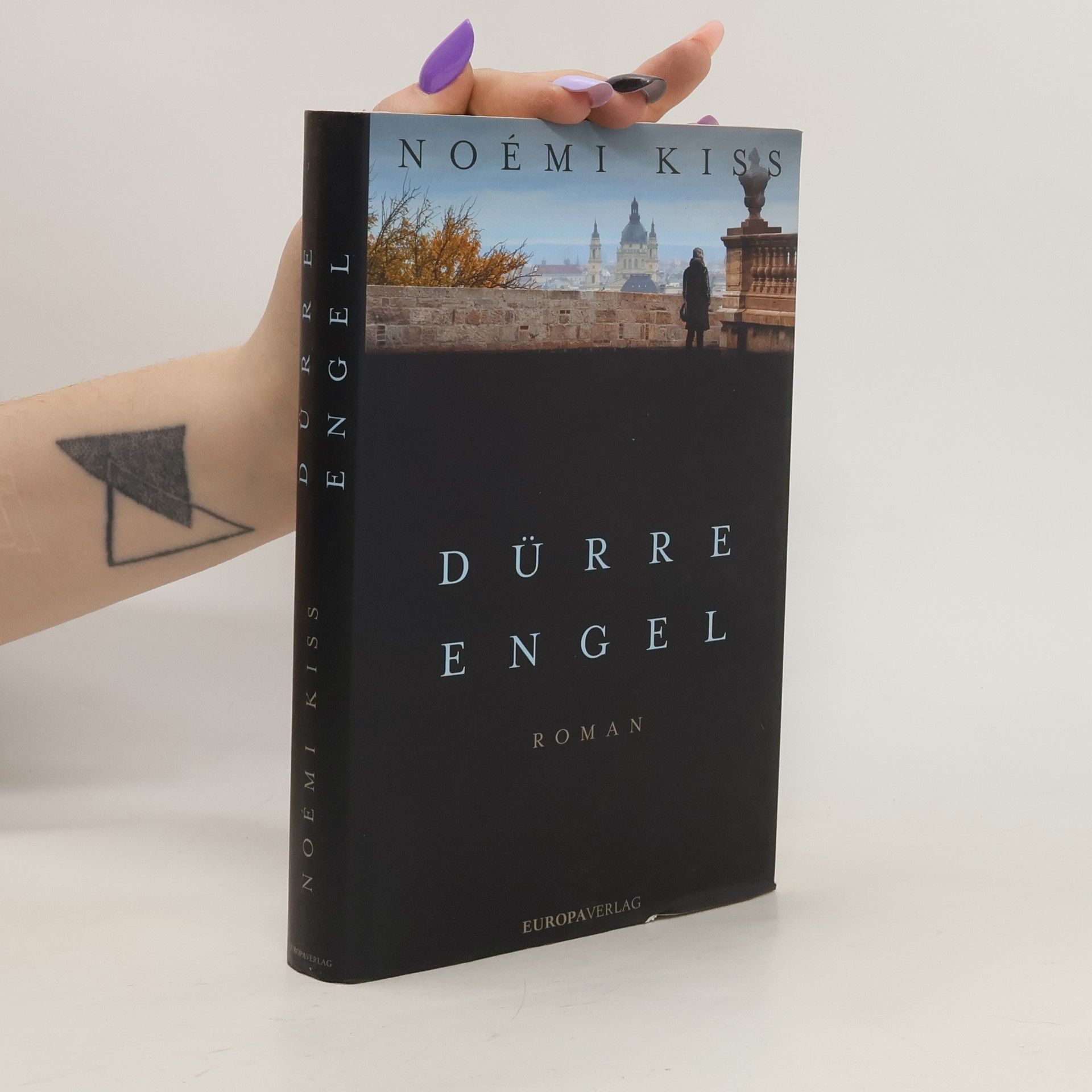 Noémi Kiss Dürre Engel
