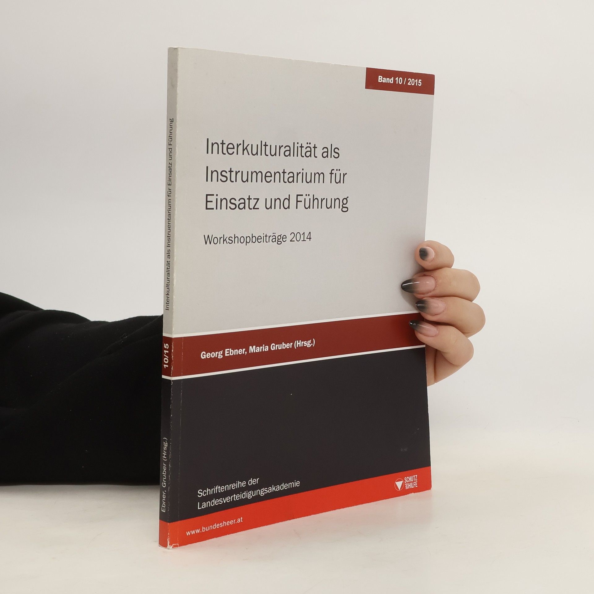 Georg Ebner Interkulturalität als Instrumentarium für Einsatz und Führung