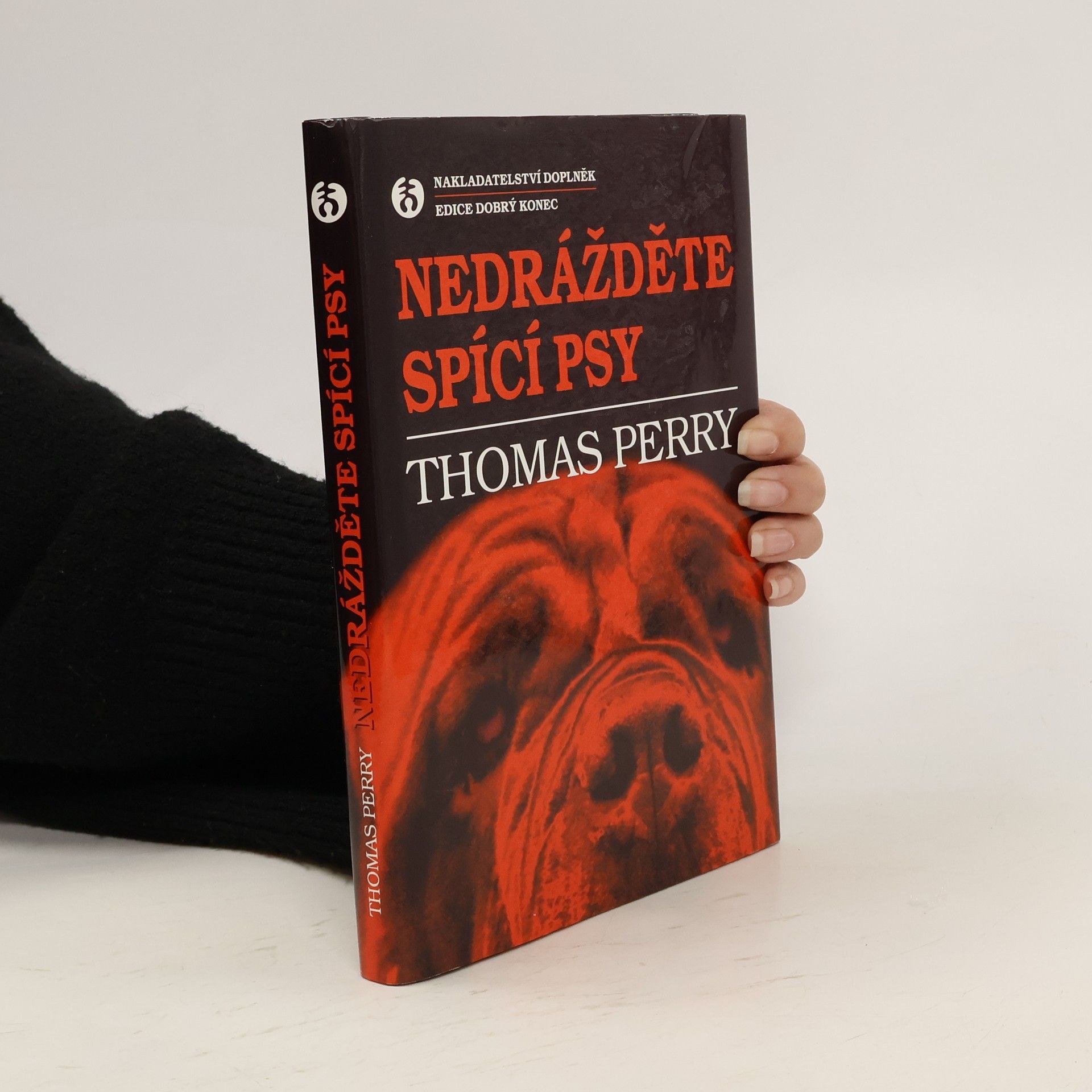 Thomas Perry Nedrážděte spící psy