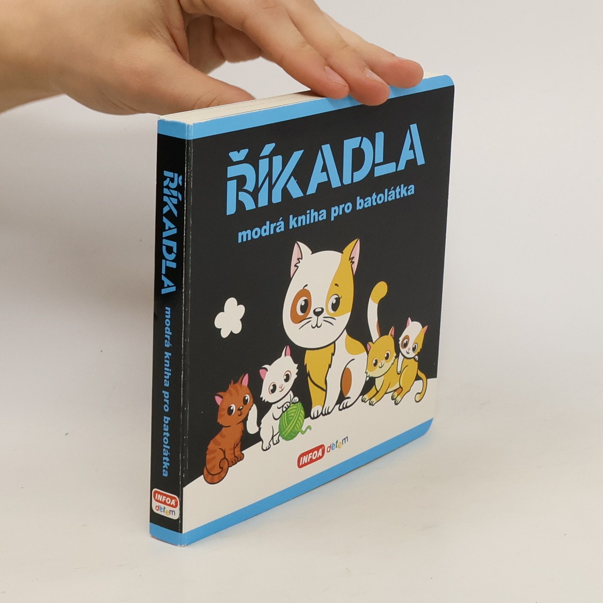 Autorenkollektiv Říkadla - modrá kniha pro batolátka