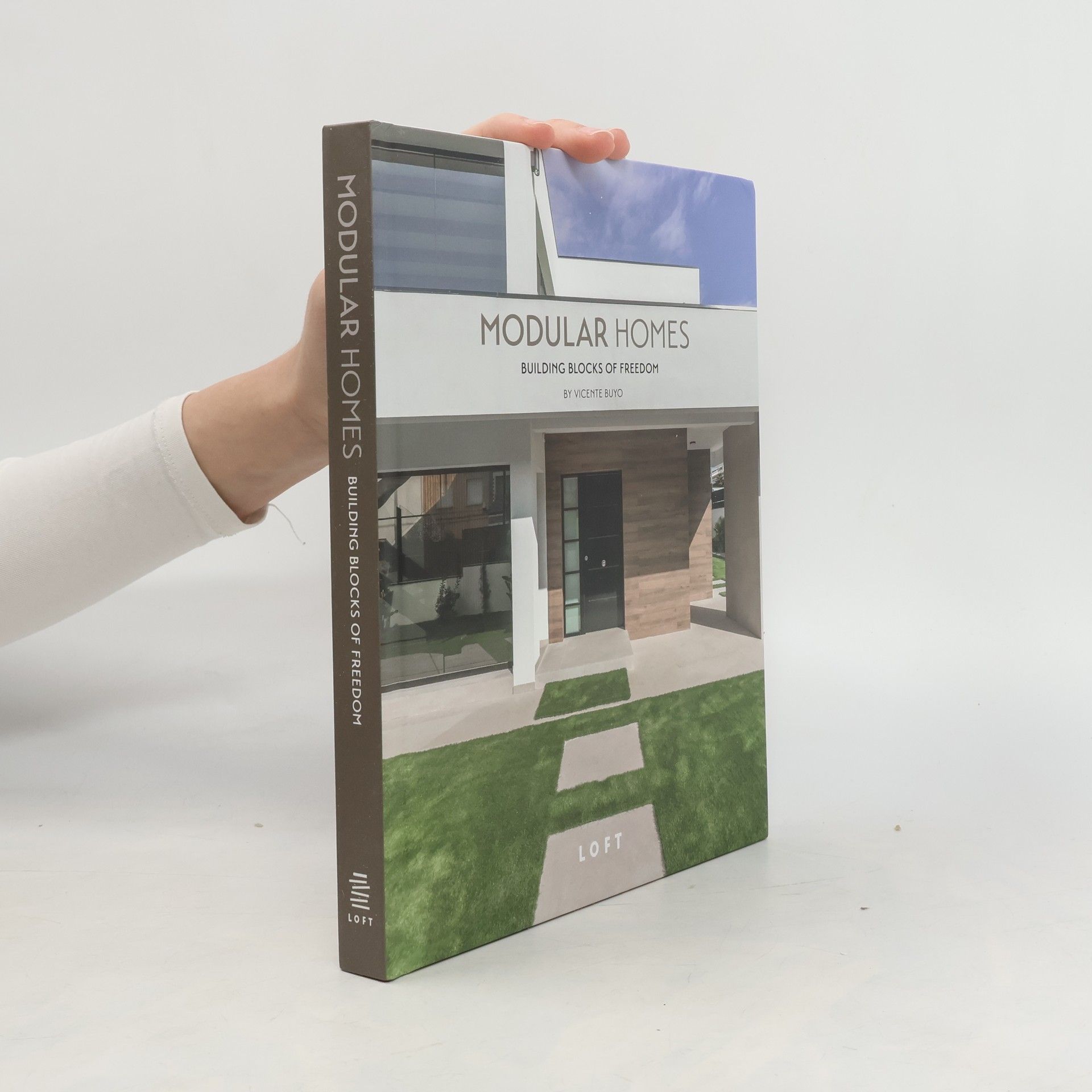 Vicente Buyo Modular Homes