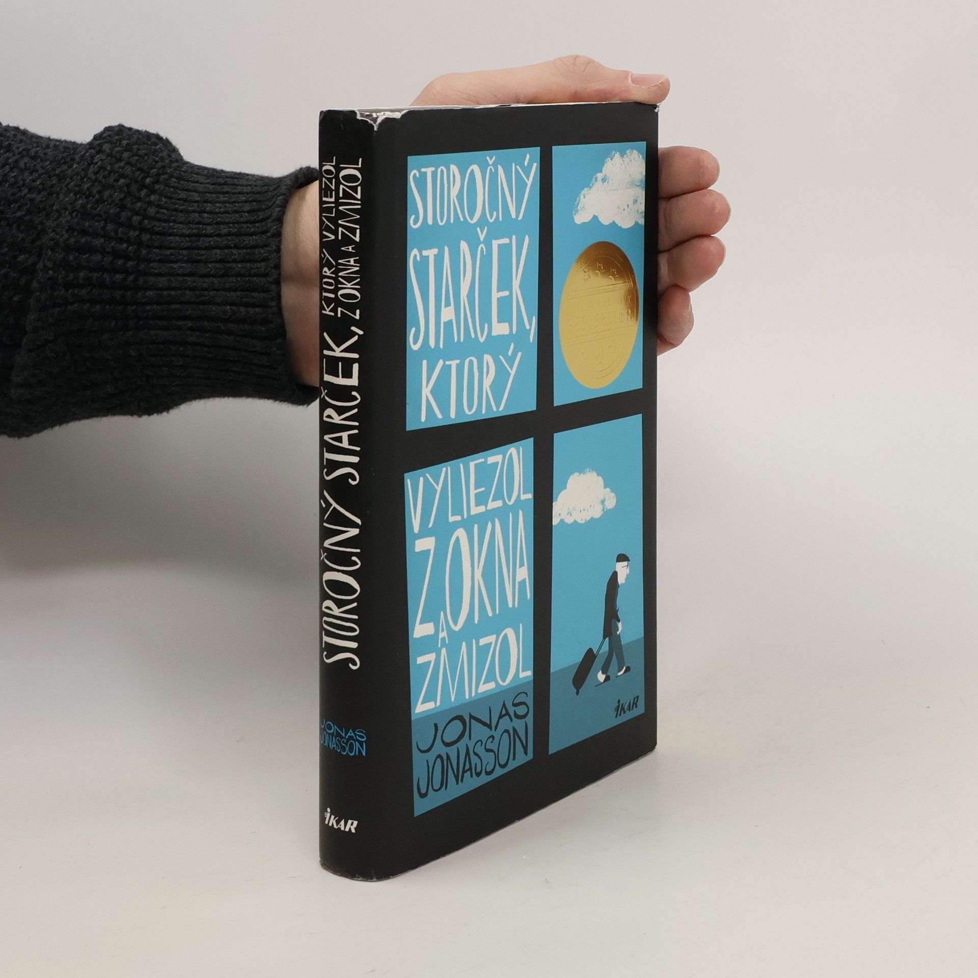 Jonas Jonasson Storočný starček, ktorý vyliezol z okna a zmizol