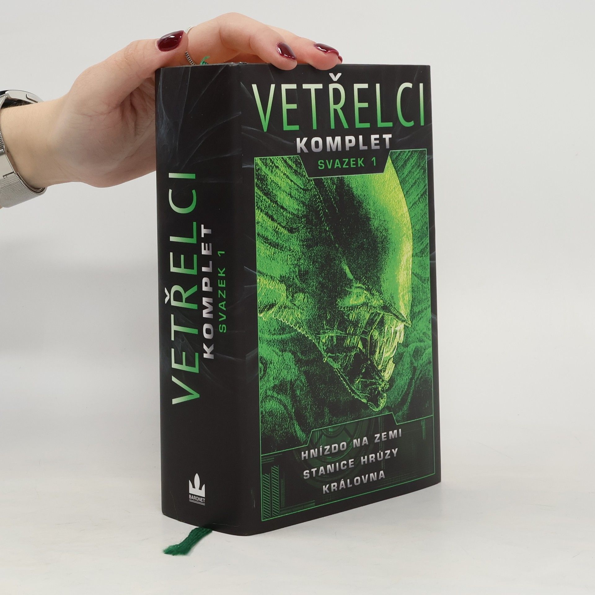 Steve Perry Vetřelci: komplet. (Svazek 1)