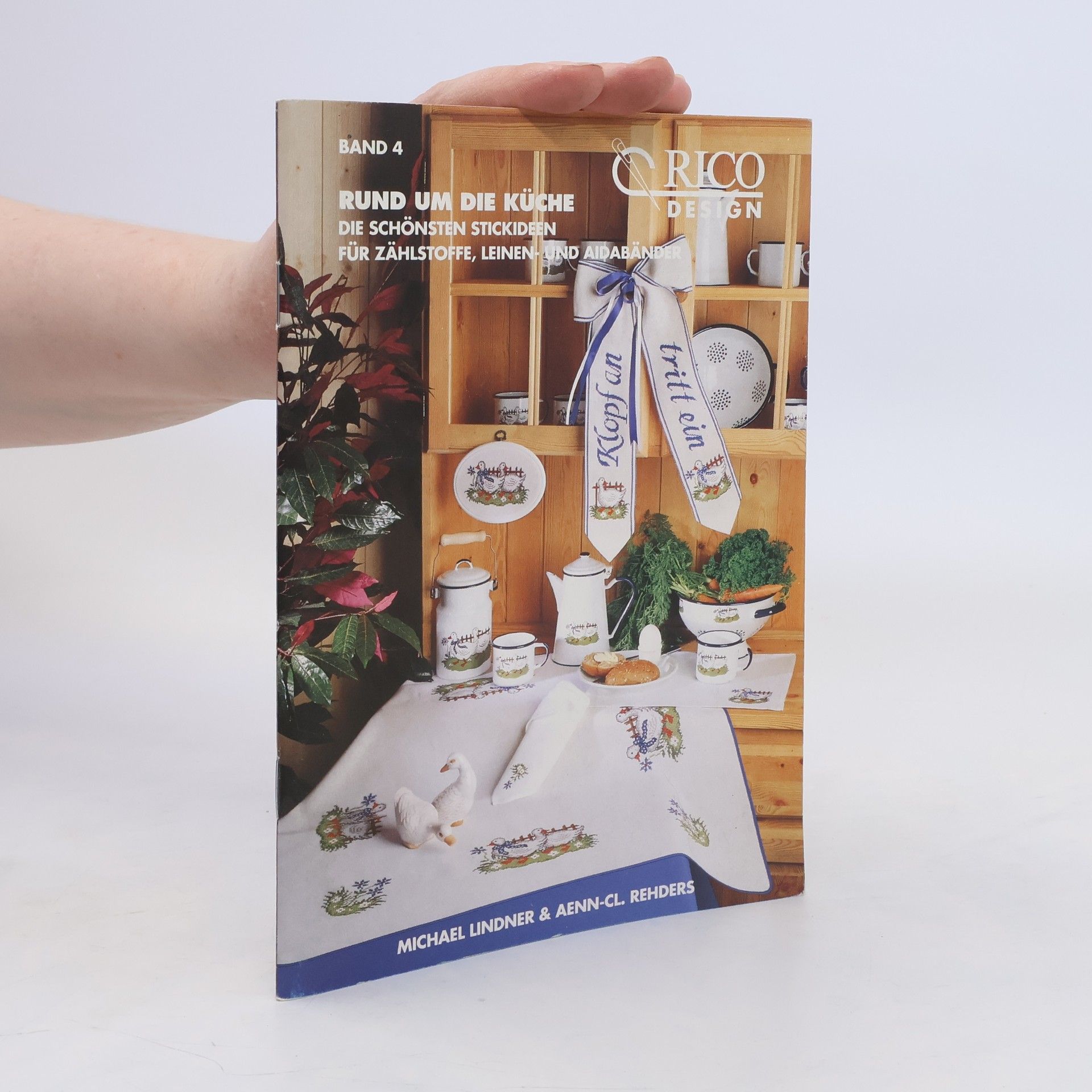 Autorenkollektiv Rum um die Küche. Band 4