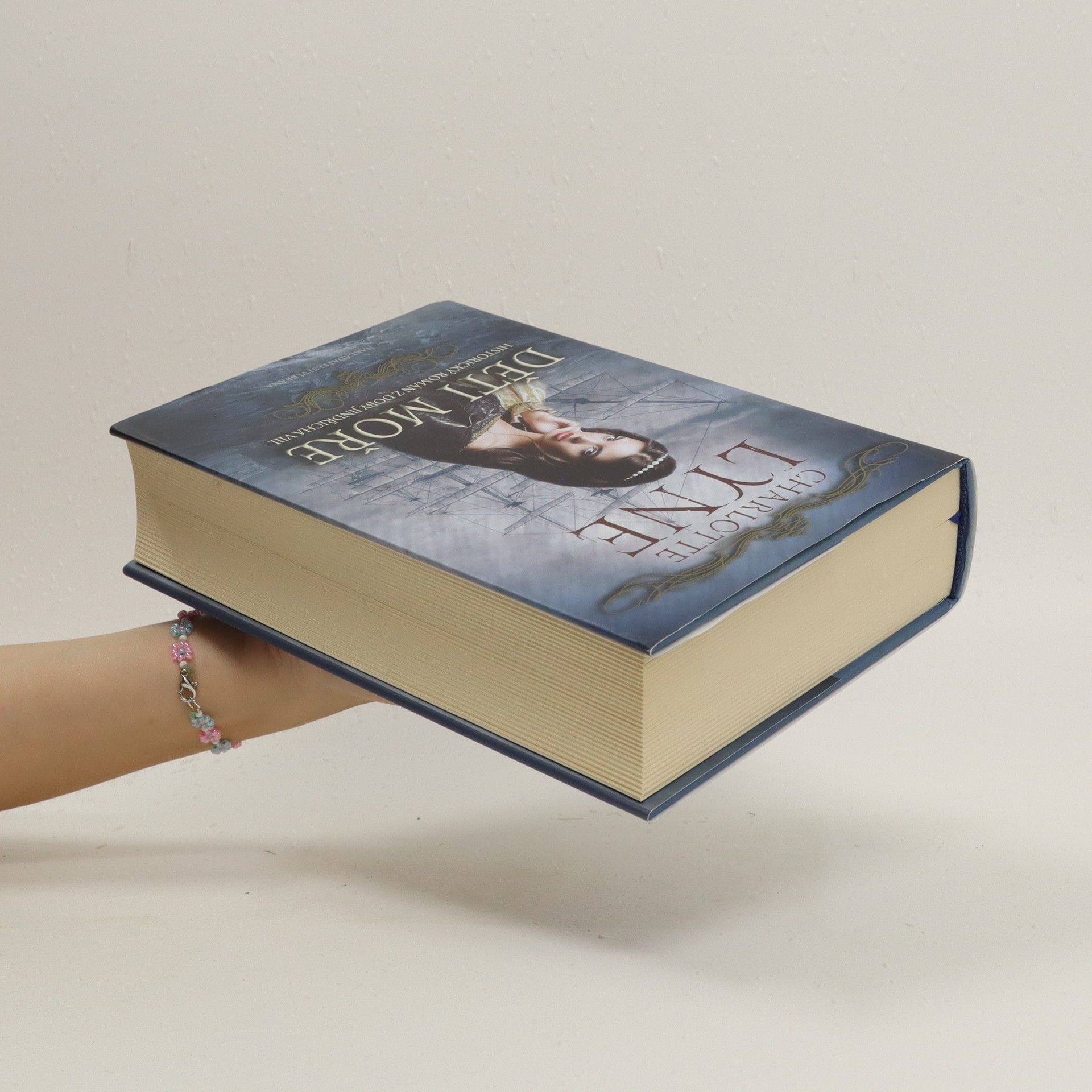 Charlotte Lyne Děti moře : historický román z doby Jindřicha VIII.