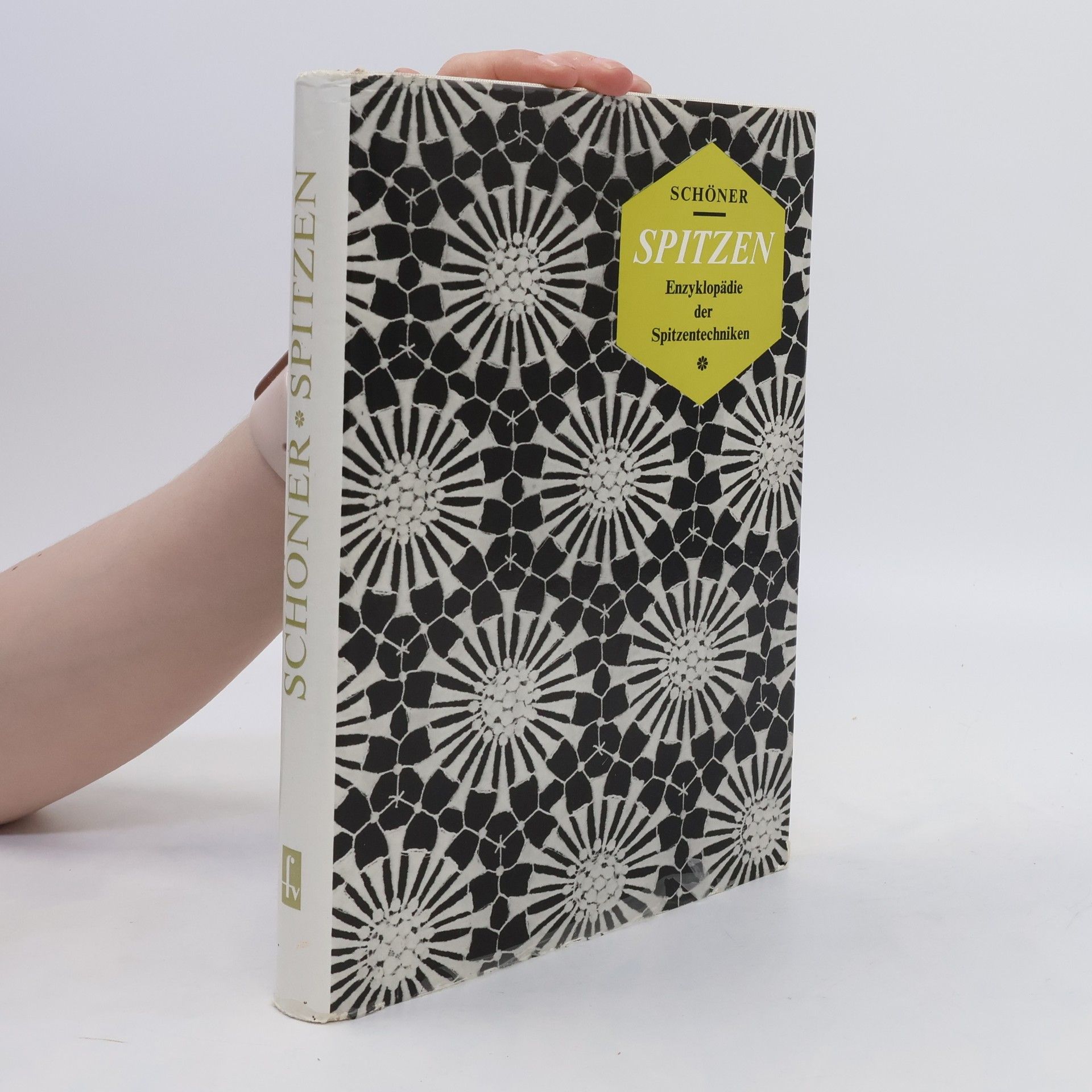 Collectif d'auteurs Schőner Spitzen