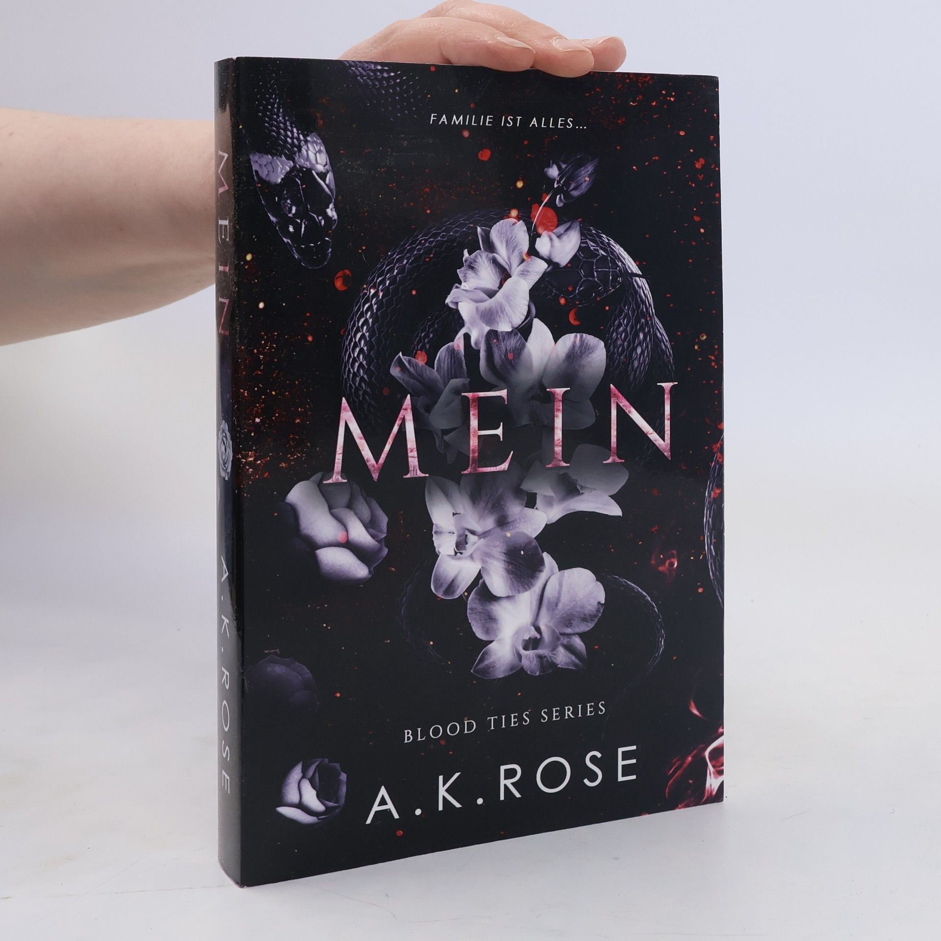 Rose Mein
