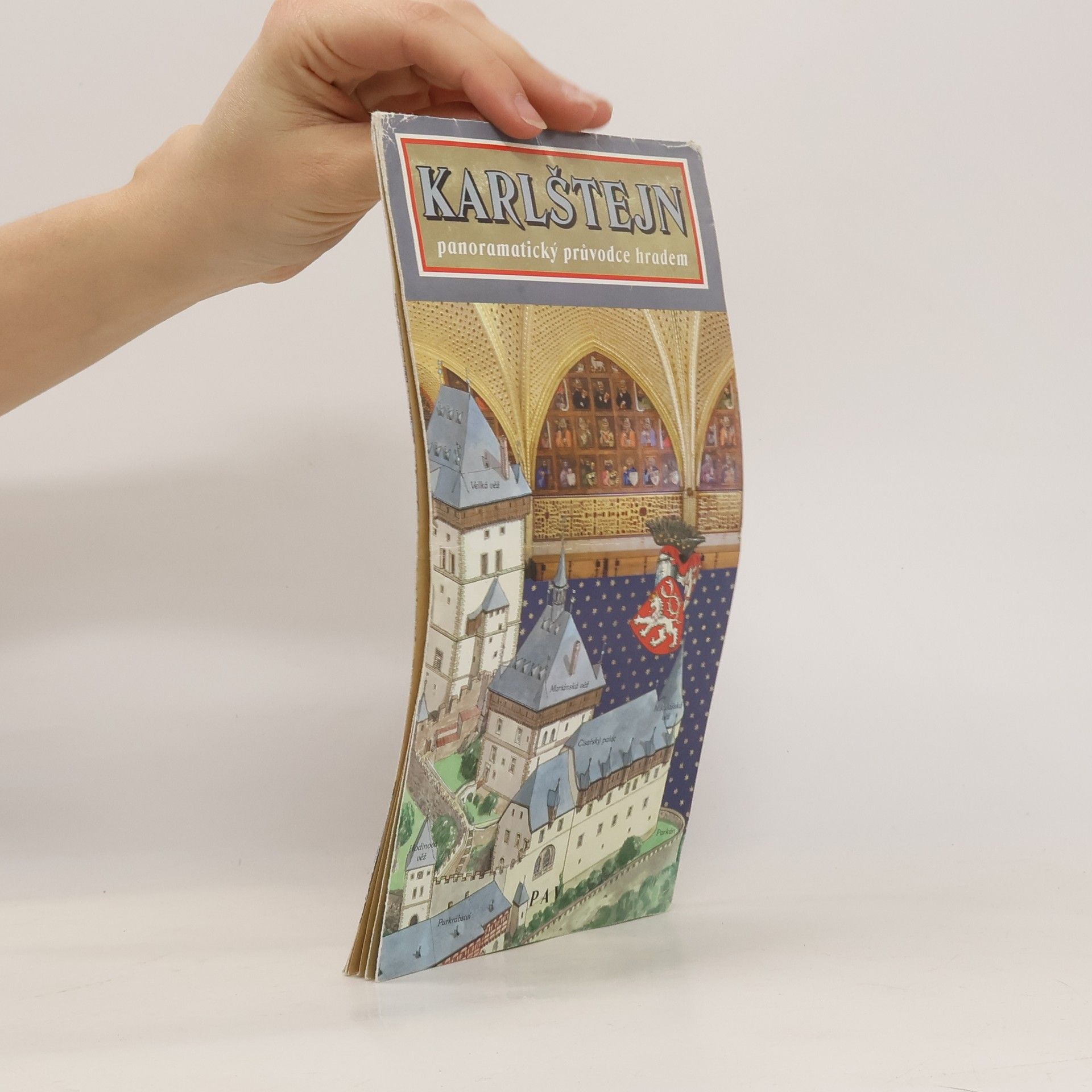 Kolektív autorov Karlštejn. Panoramatický průvodce hradem